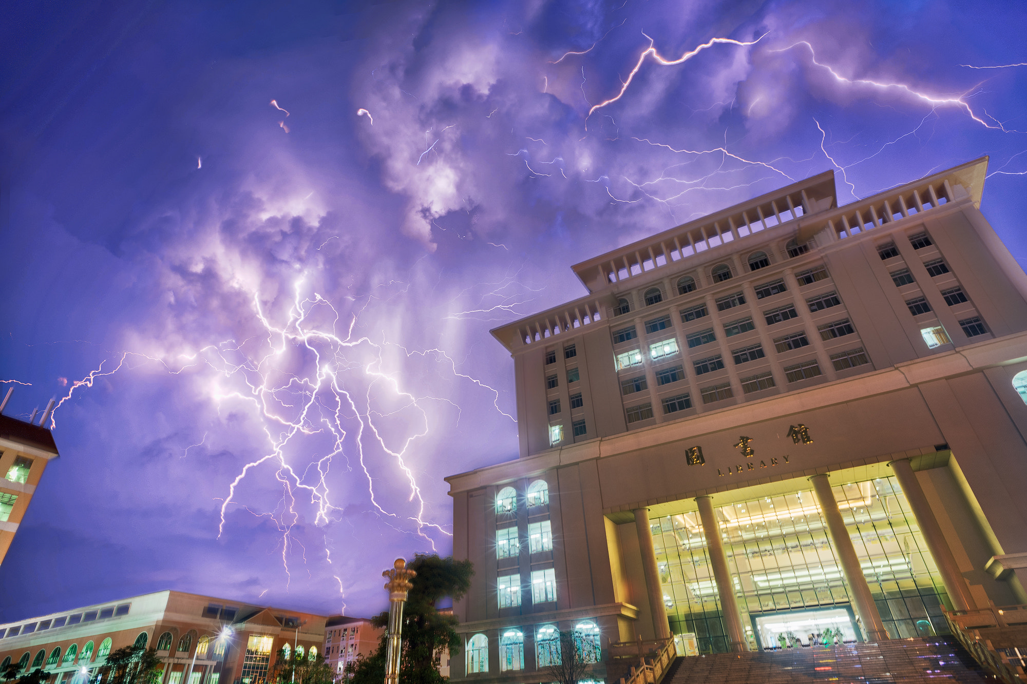 Nikon D750 + Nikon AF Nikkor 20mm F2.8D sample photo. Thunderstorms and library photography