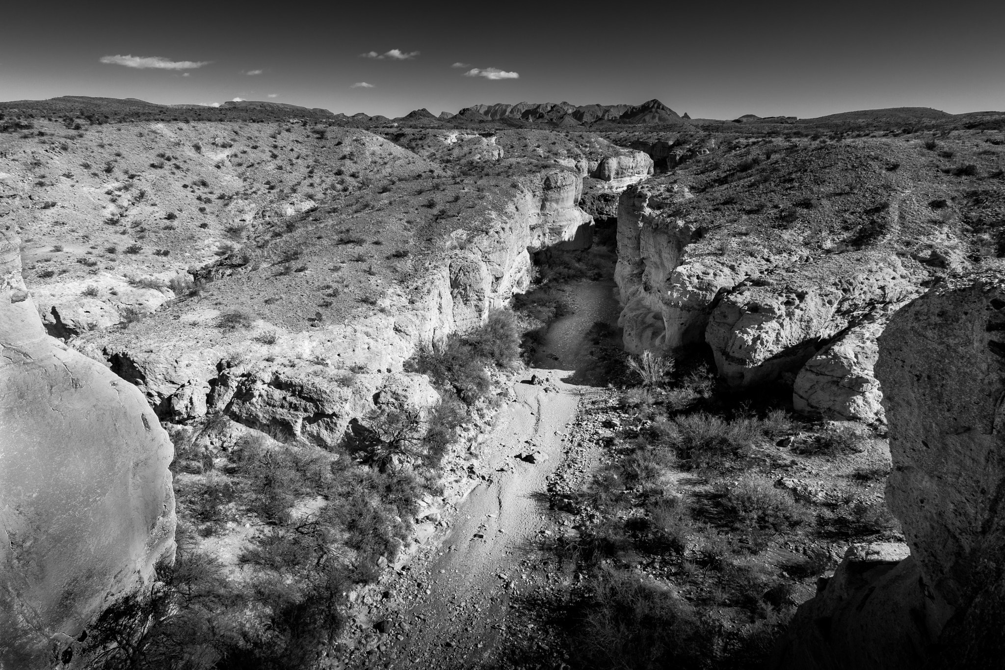 Canon EOS 5D + Canon EF 17-35mm f/2.8L sample photo. Tuff canyon #1 photography