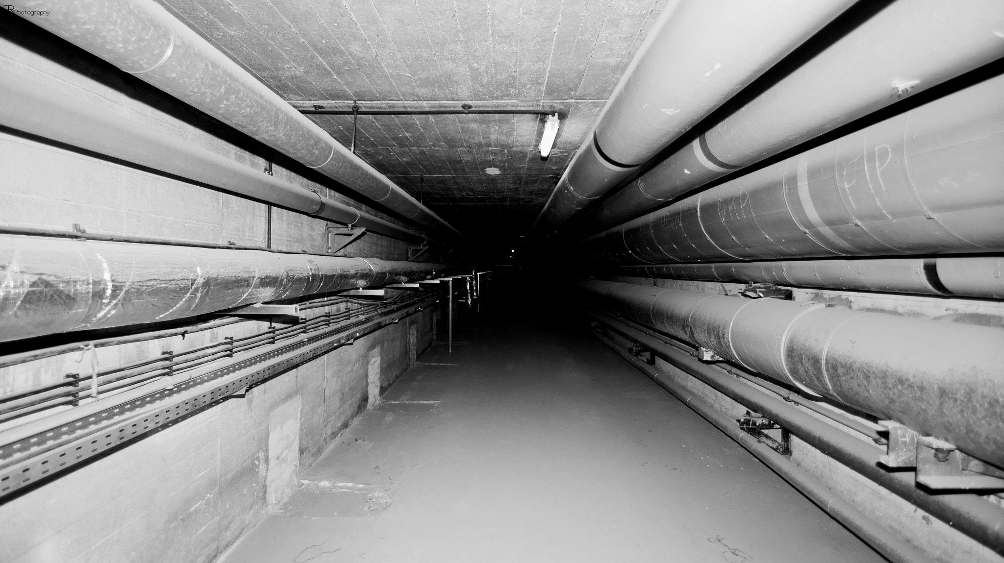 Sony SLT-A33 sample photo. Tempelhof airport photography