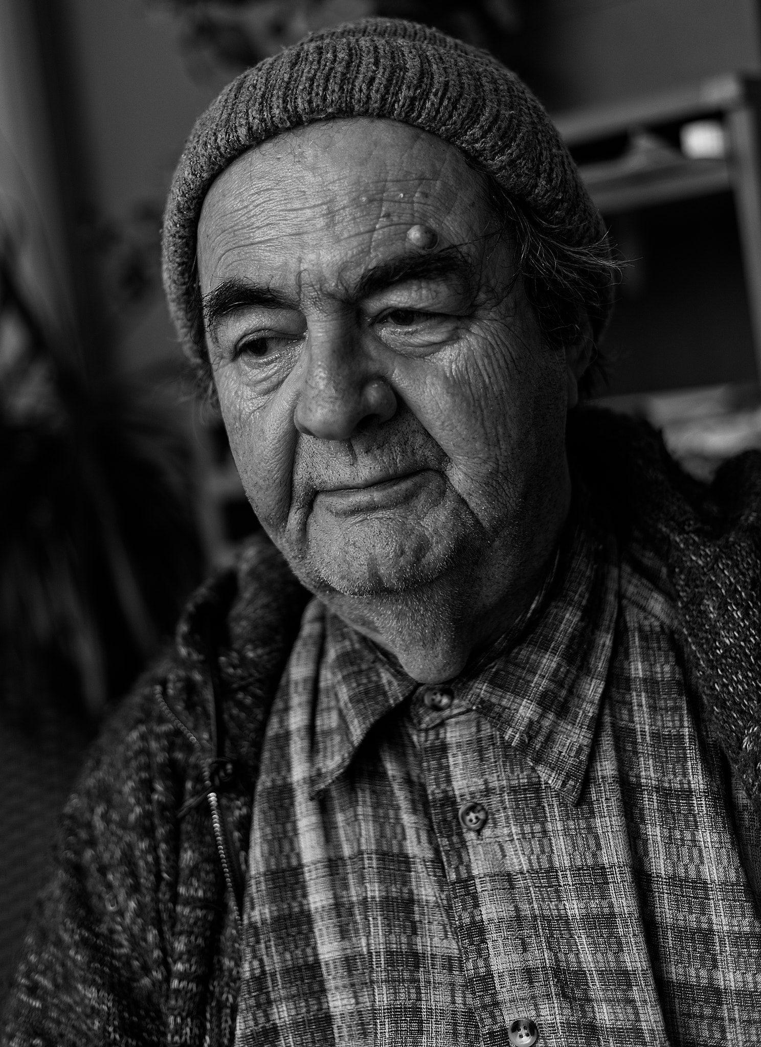 E 50mm F2 sample photo. Dad photography