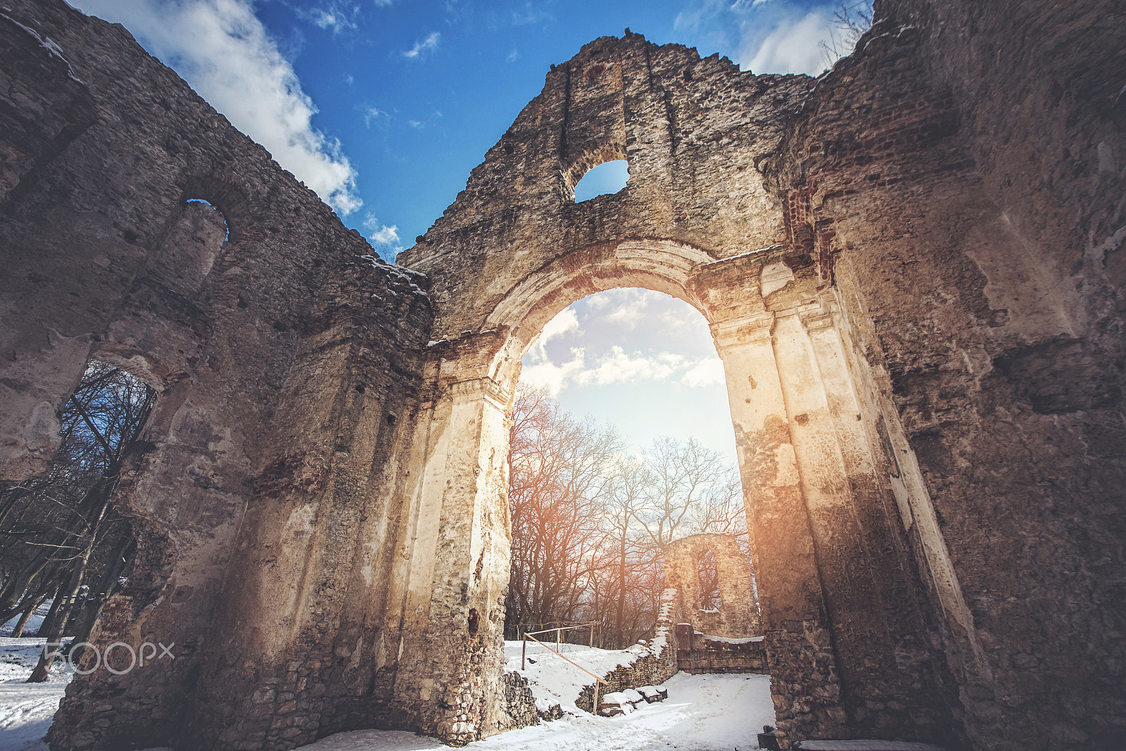 Sigma 15-30mm f/3.5-4.5 EX DG Aspherical sample photo. Ruins of the church photography