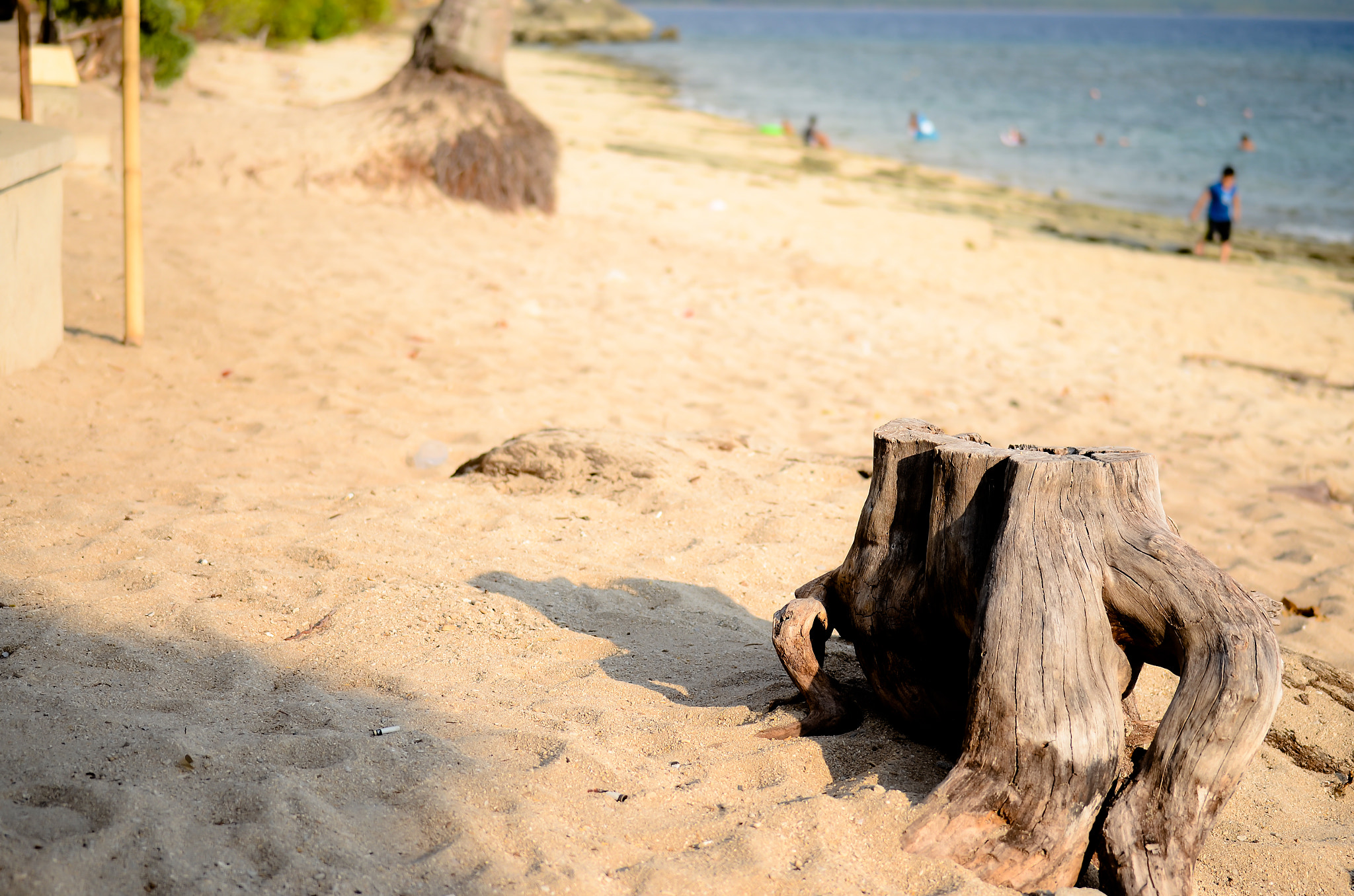 Nikon D5100 + AF Nikkor 35mm f/2 sample photo. Times in the sand. photography