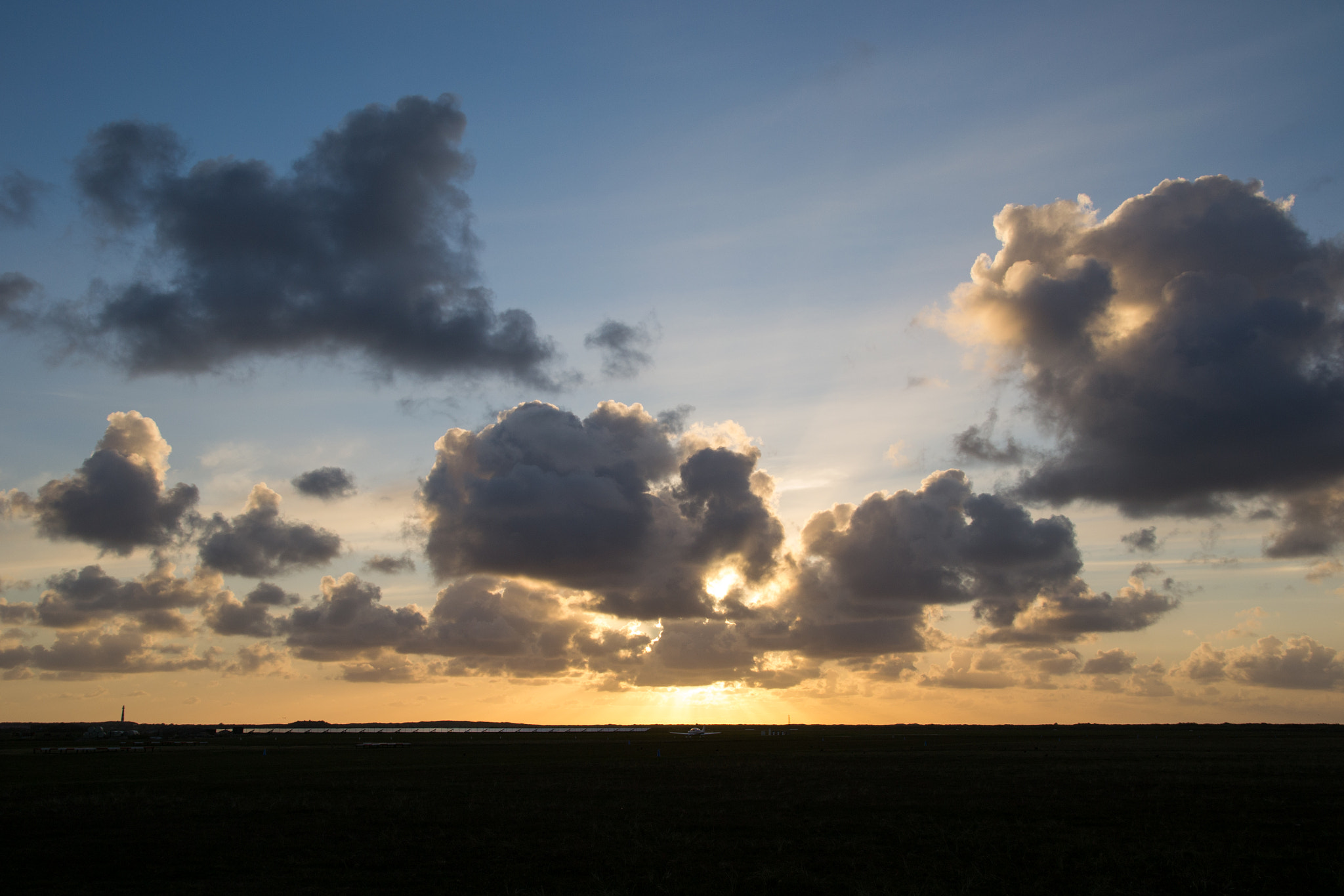 Sigma 17-70mm F2.8-4 DC Macro OS HSM sample photo. Cloudy sunset  photography