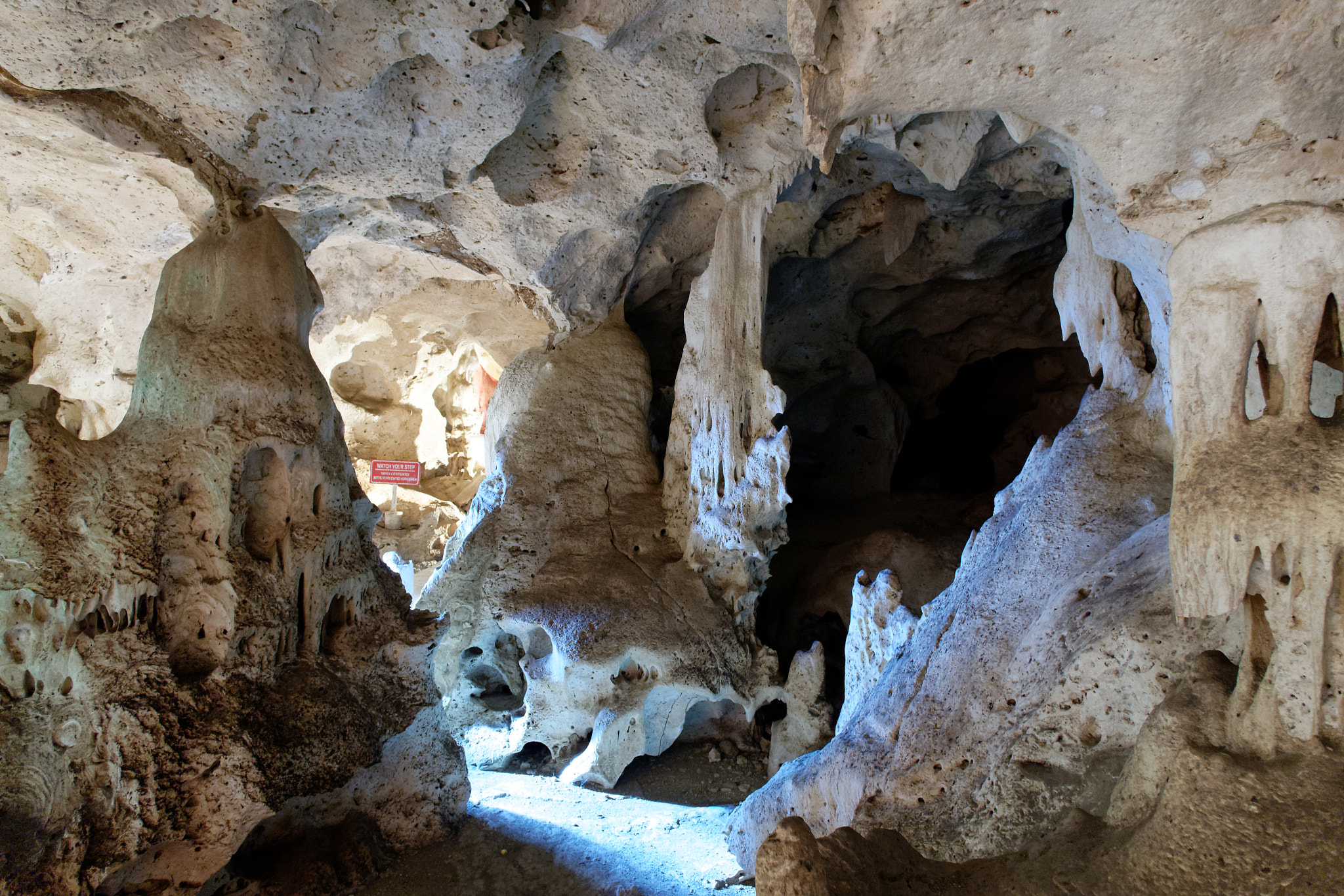 Minolta AF 28-85mm F3.5-4.5 New sample photo. Green grotto cave photography