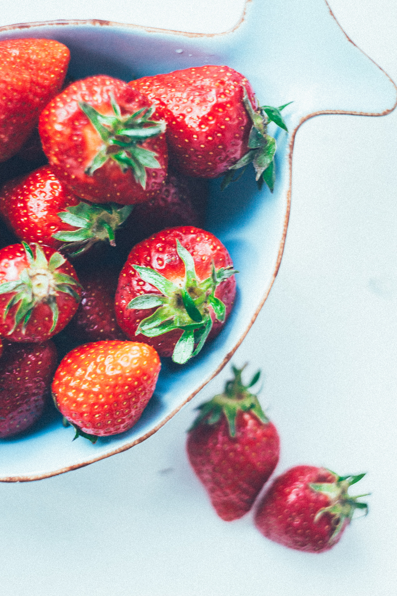 Canon EF 35-80mm f/4-5.6 sample photo. Sweet strawberry photography