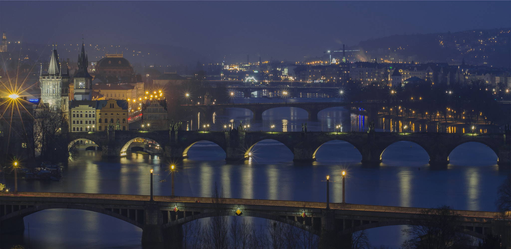 Nikon D7000 + AF Zoom-Nikkor 70-210mm f/4 sample photo. Prague bridges photography