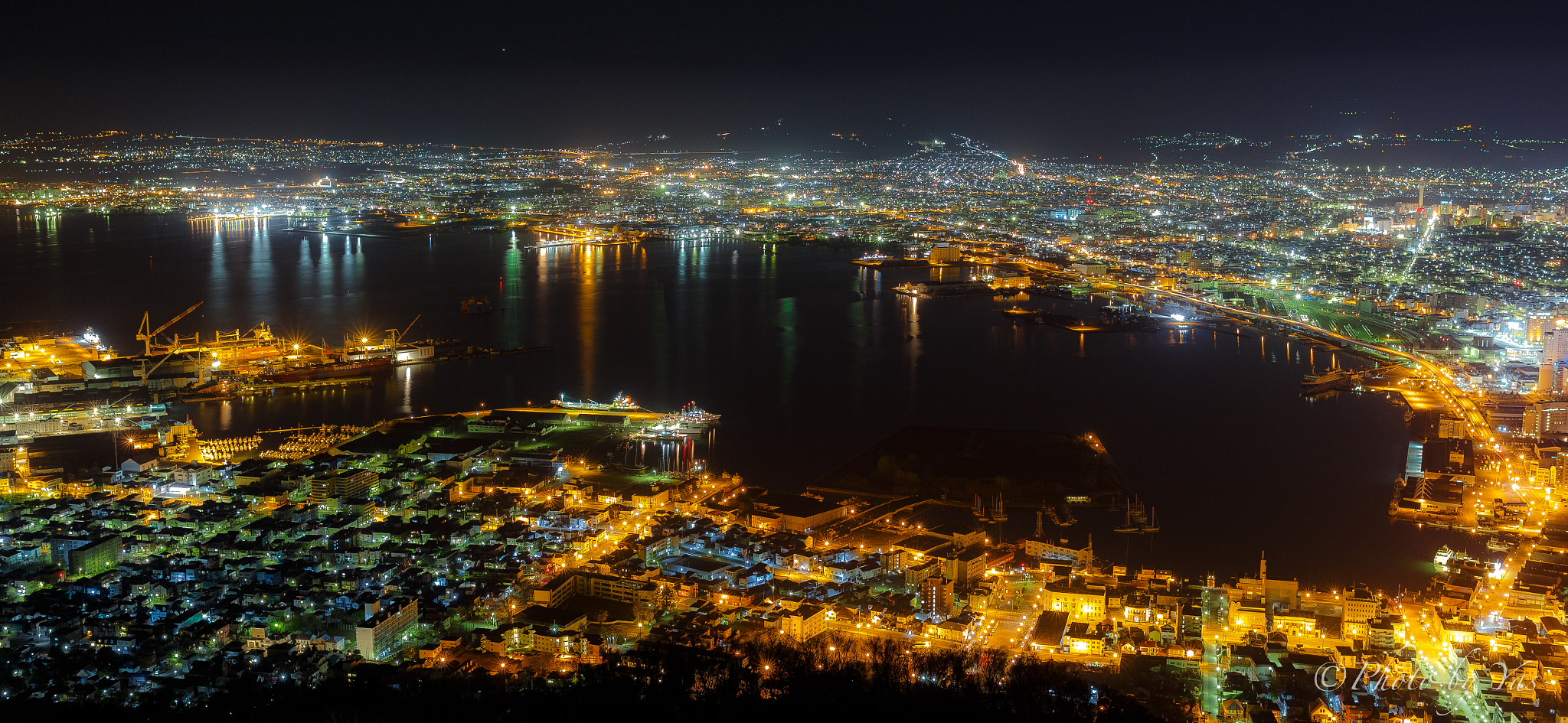 ZEISS Distagon T* 35mm F1.4 sample photo. World's three biggest night view photography