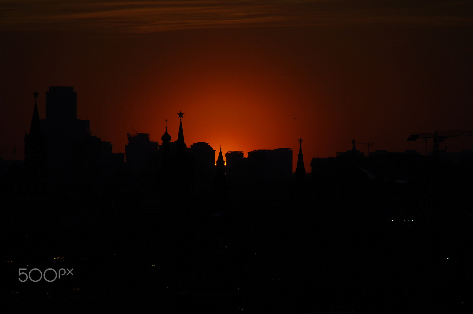 Pentax K-x + Tamron AF 18-250mm F3.5-6.3 Di II LD Aspherical (IF) Macro sample photo. Silhouette of red square photography