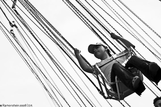 Canon EF 75-300mm f/4-5.6 USM sample photo. Volando photography