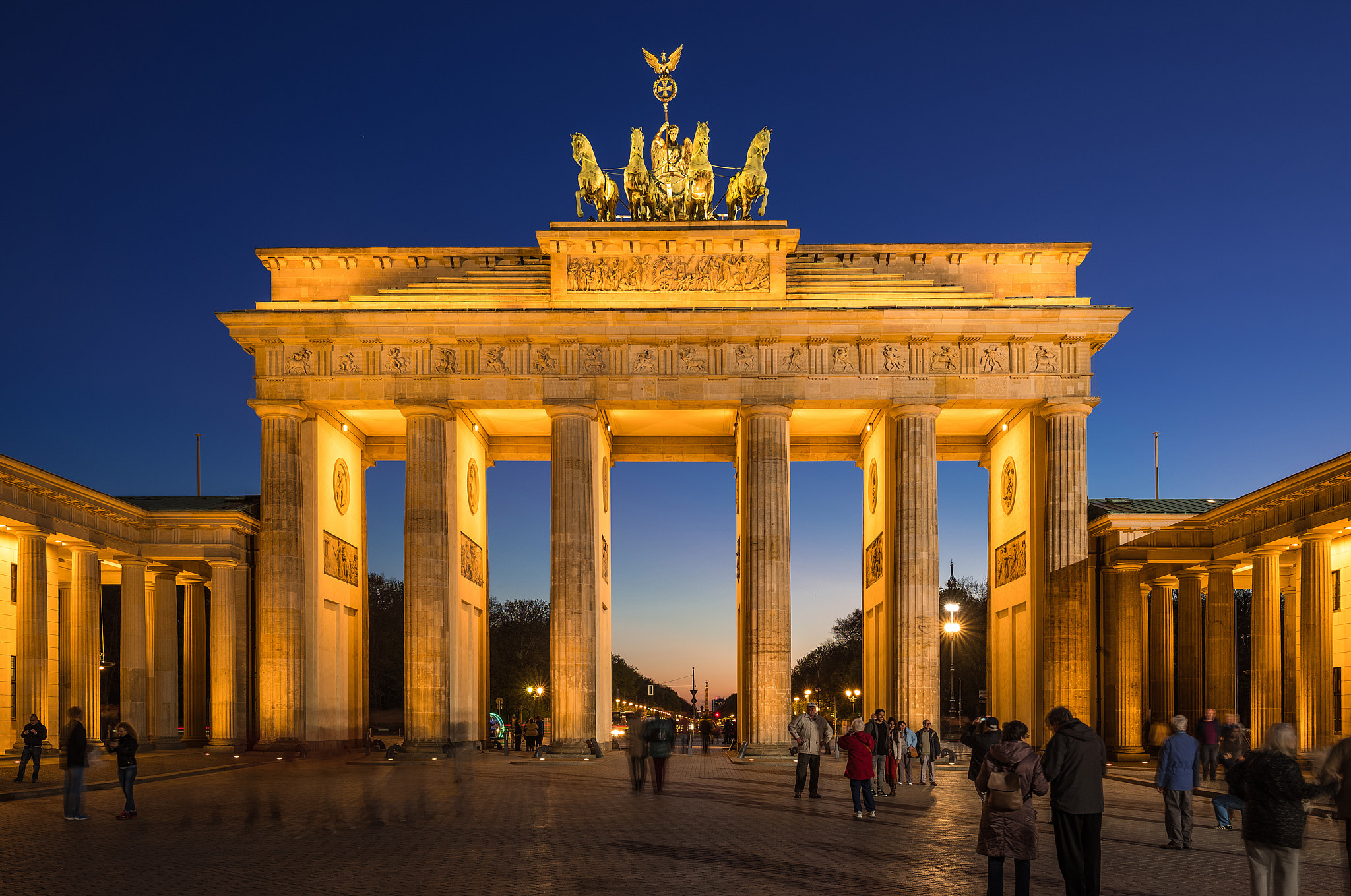 Vario-Elmar 30-90 sample photo. Am brandenburger tor photography