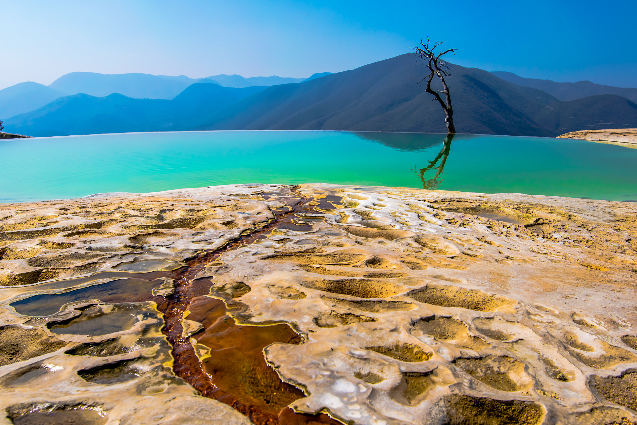 Nikon AF-S Nikkor 16-35mm F4G ED VR sample photo. Hierve el agua, oaxaca photography