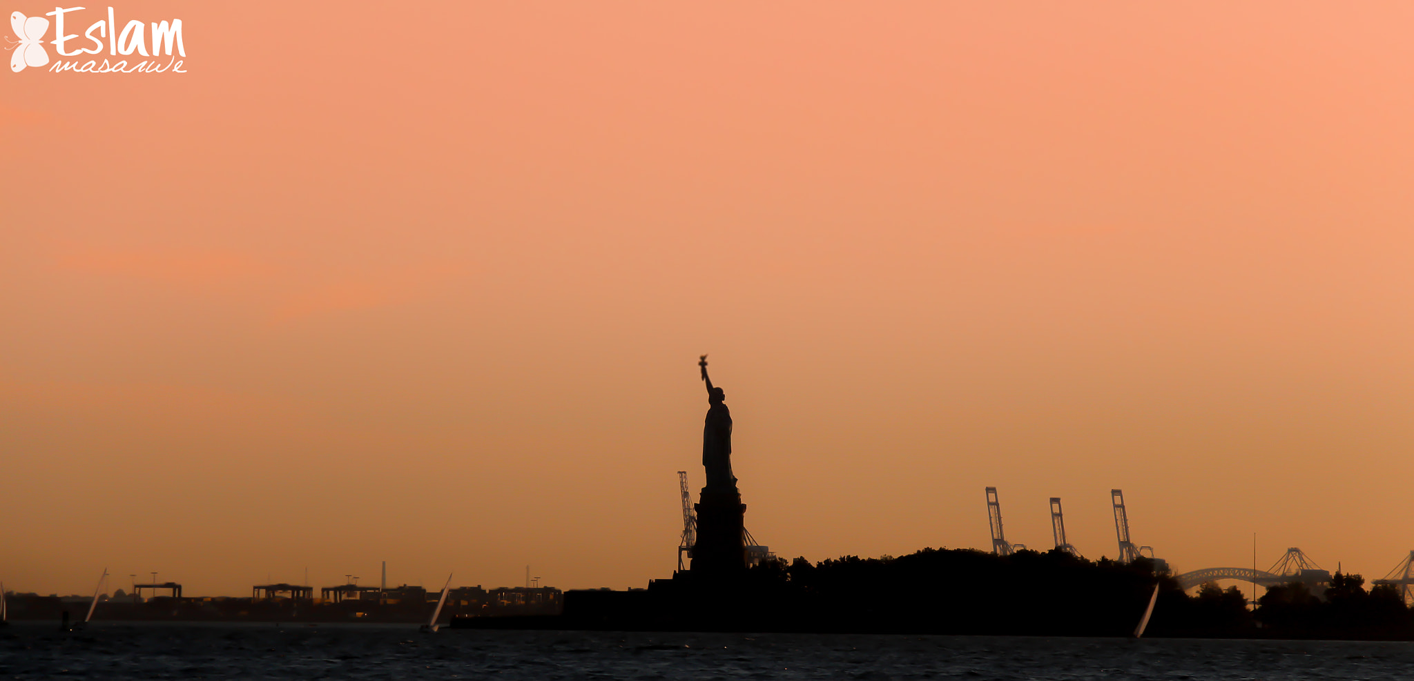 Canon EF-S 18-135mm F3.5-5.6 IS STM sample photo. New york's sunset photography