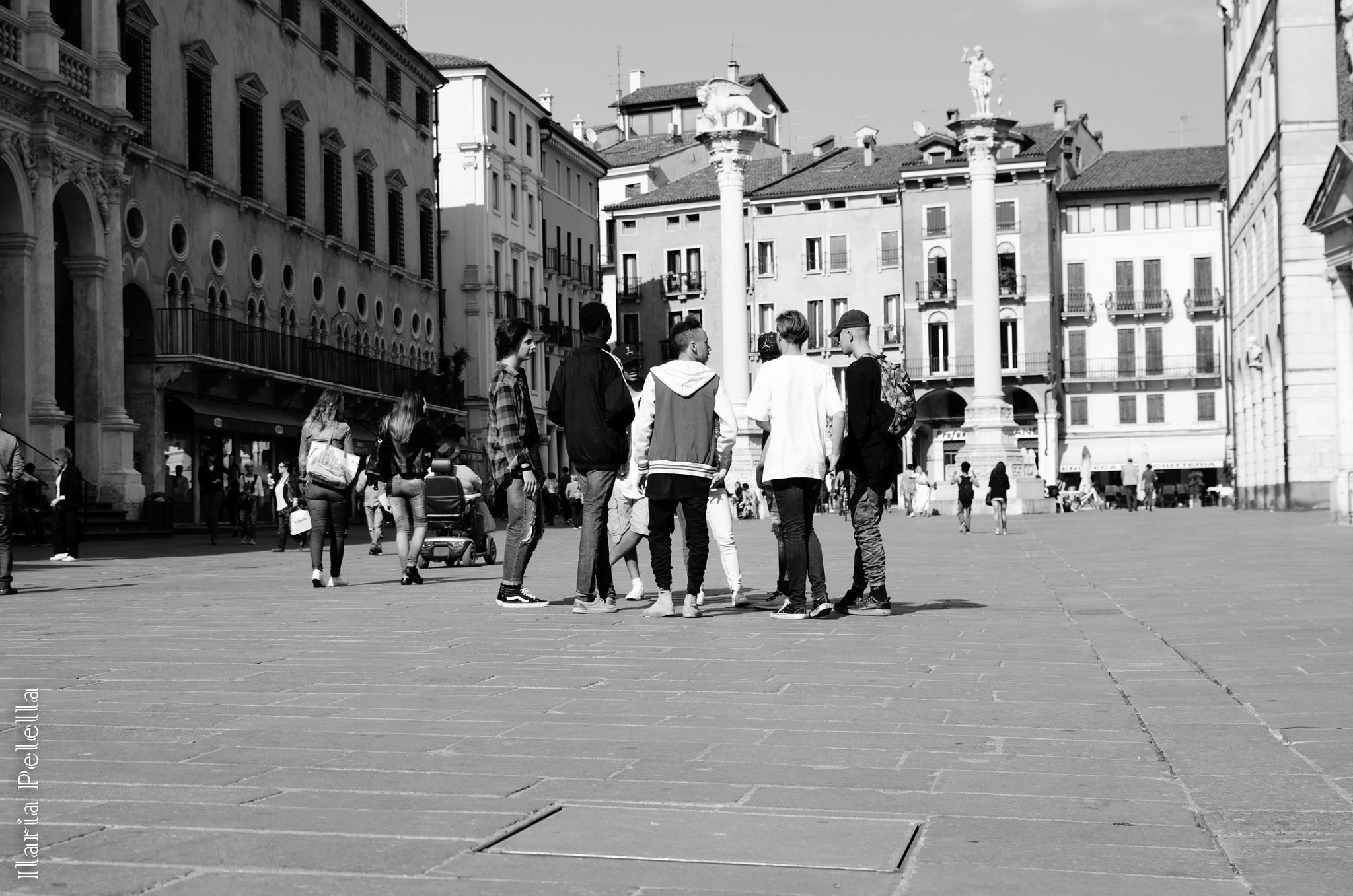 Tamron SP 24-70mm F2.8 Di VC USD sample photo. Magia di gioventù photography