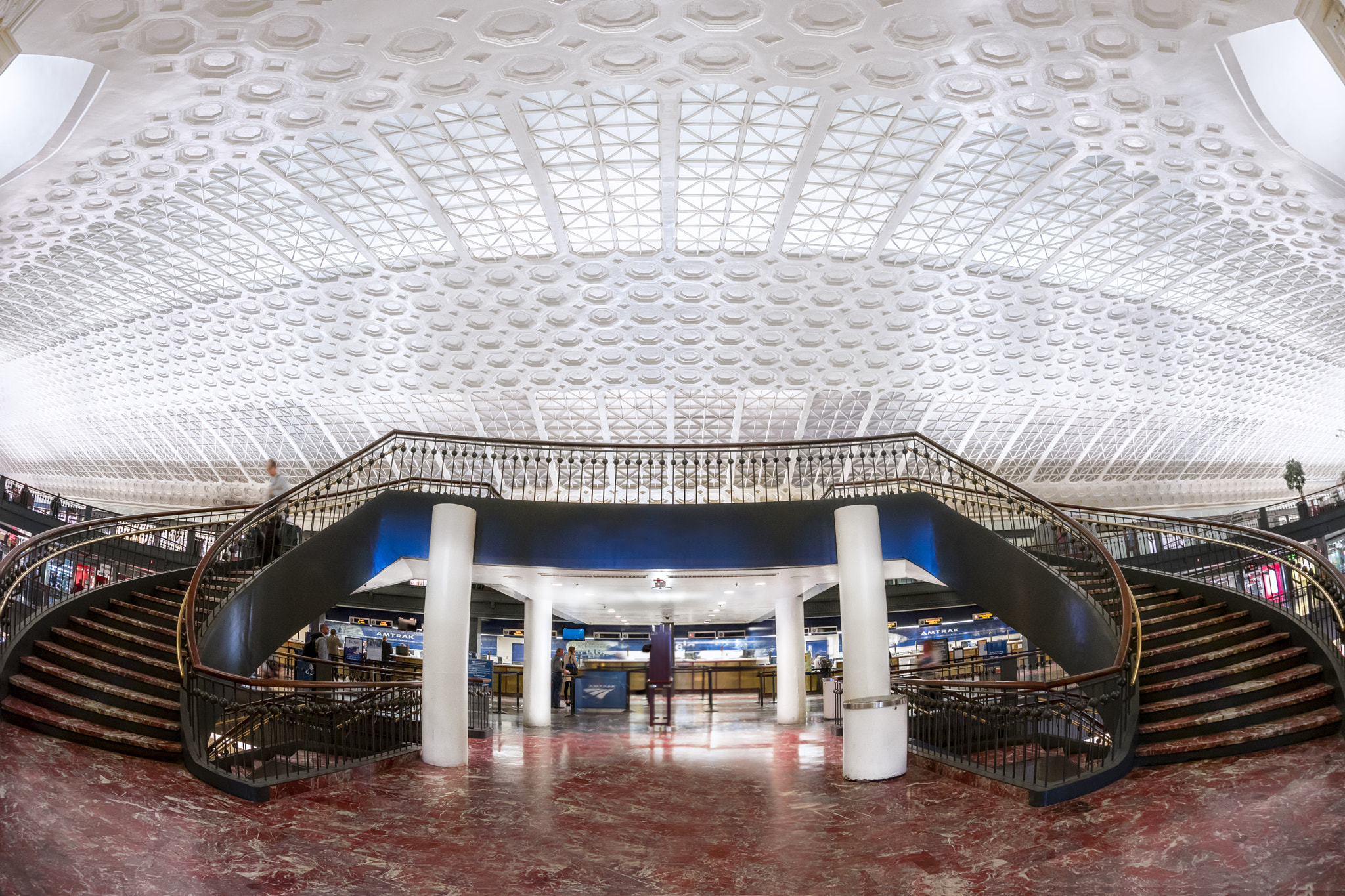 Sony a7 II + Sigma 15mm f/2.8 EX Fisheye sample photo. Union station photography