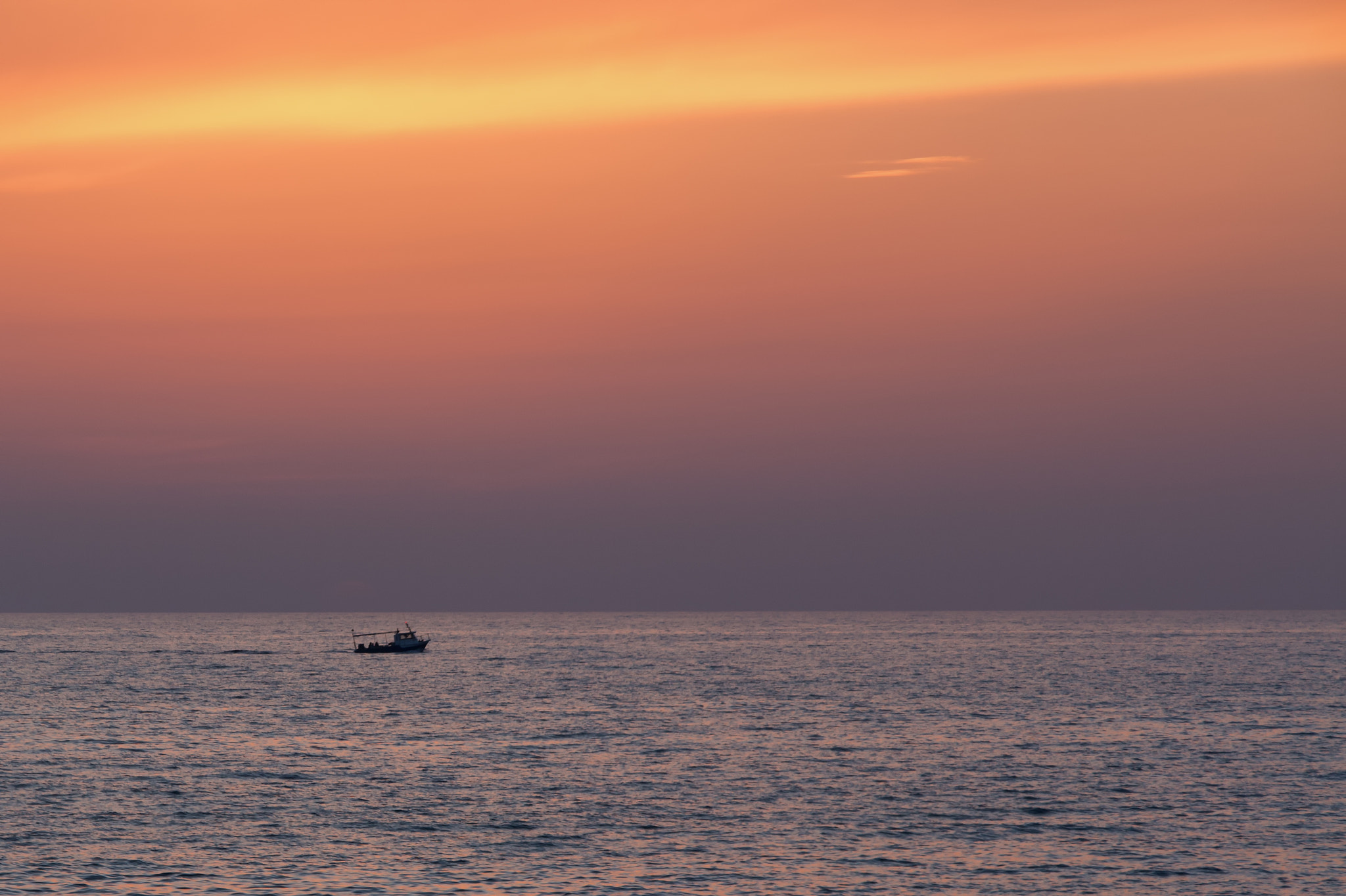 Canon EF-S 18-135mm F3.5-5.6 IS STM sample photo. Tel aviv boat at sunset photography