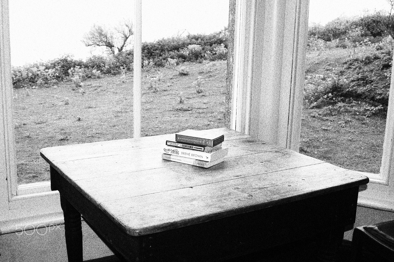 Canon EF 28-80mm f/3.5-5.6 USM IV sample photo. Books on table photography