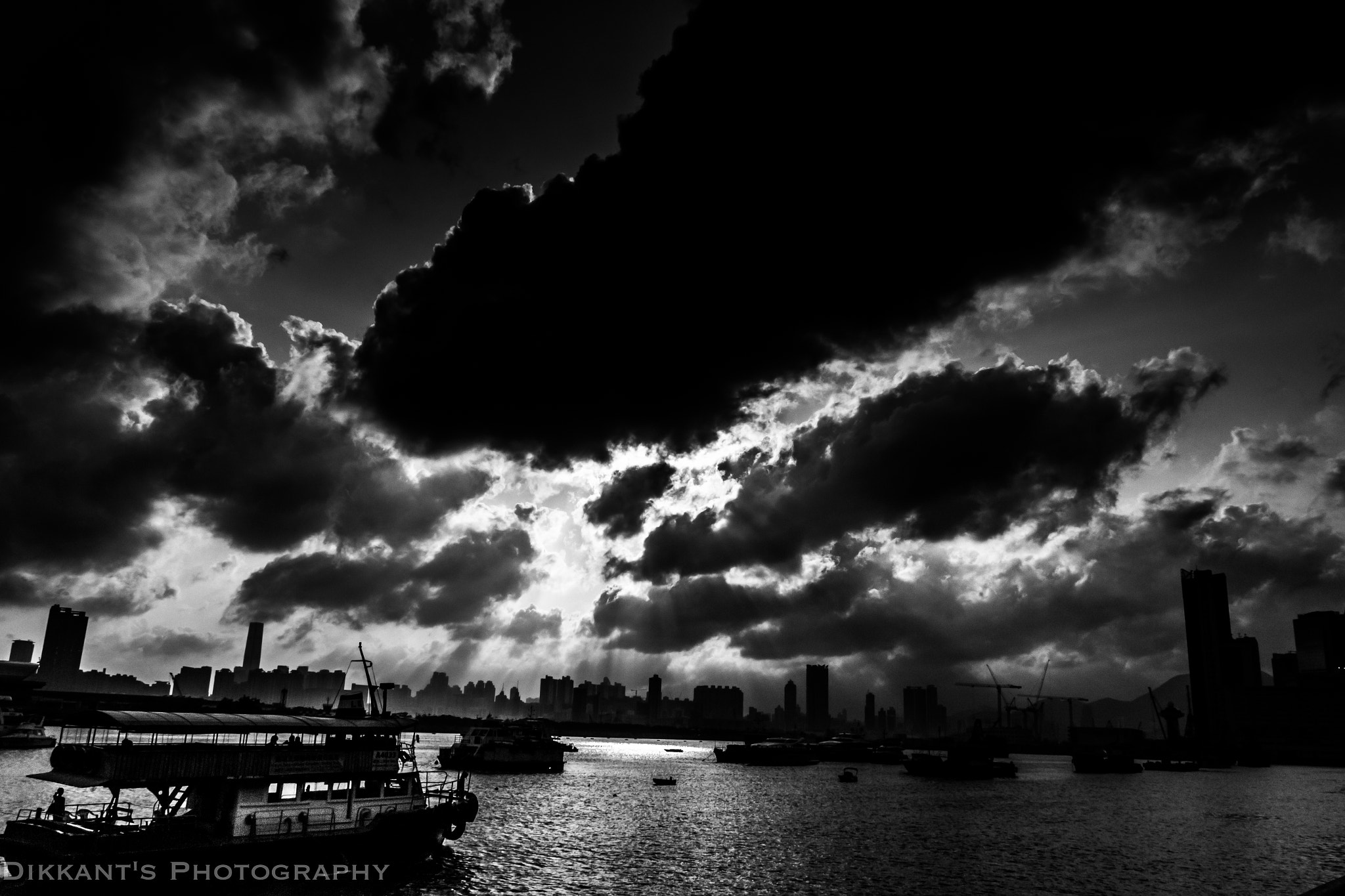 Canon EF-S 18-135mm F3.5-5.6 IS STM sample photo. Majestic rays photography