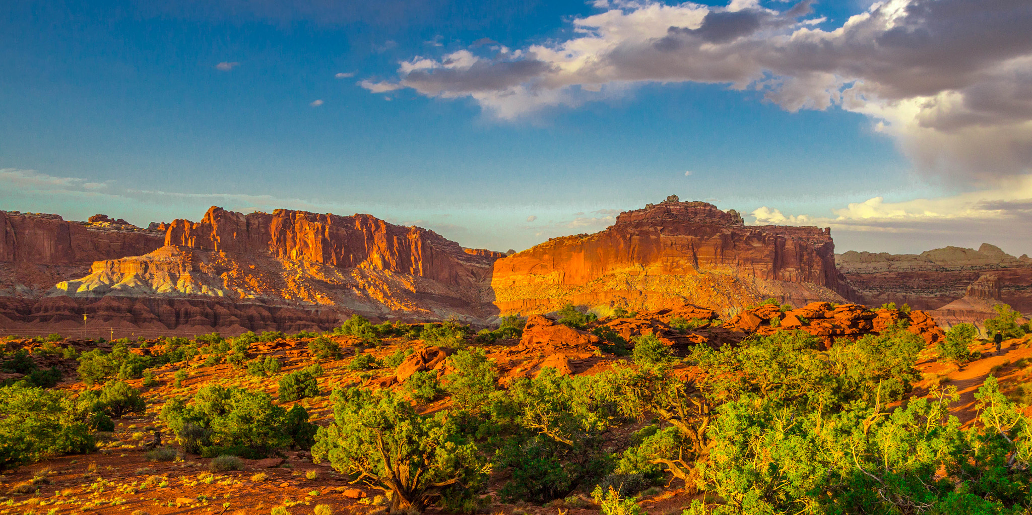 Tamron SP AF 17-50mm F2.8 XR Di II LD Aspherical (IF) sample photo. Sundown at canyonlands photography
