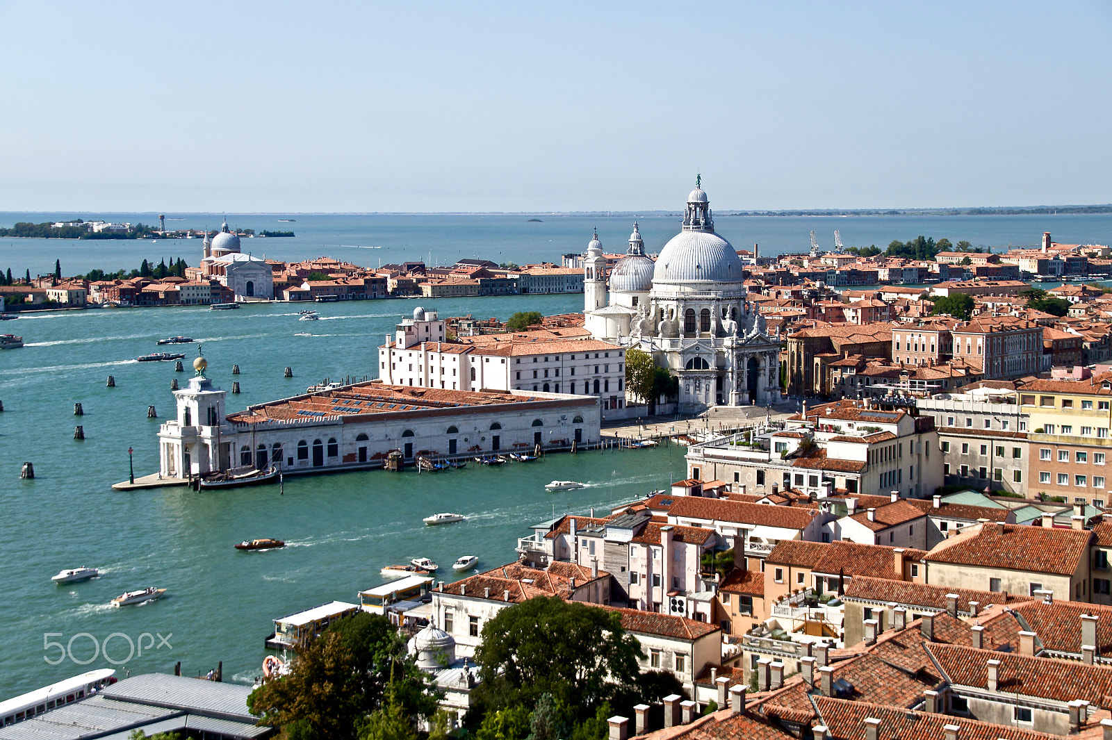 Tamron 18-270mm F3.5-6.3 Di II PZD sample photo. Santa maria della salute. photography