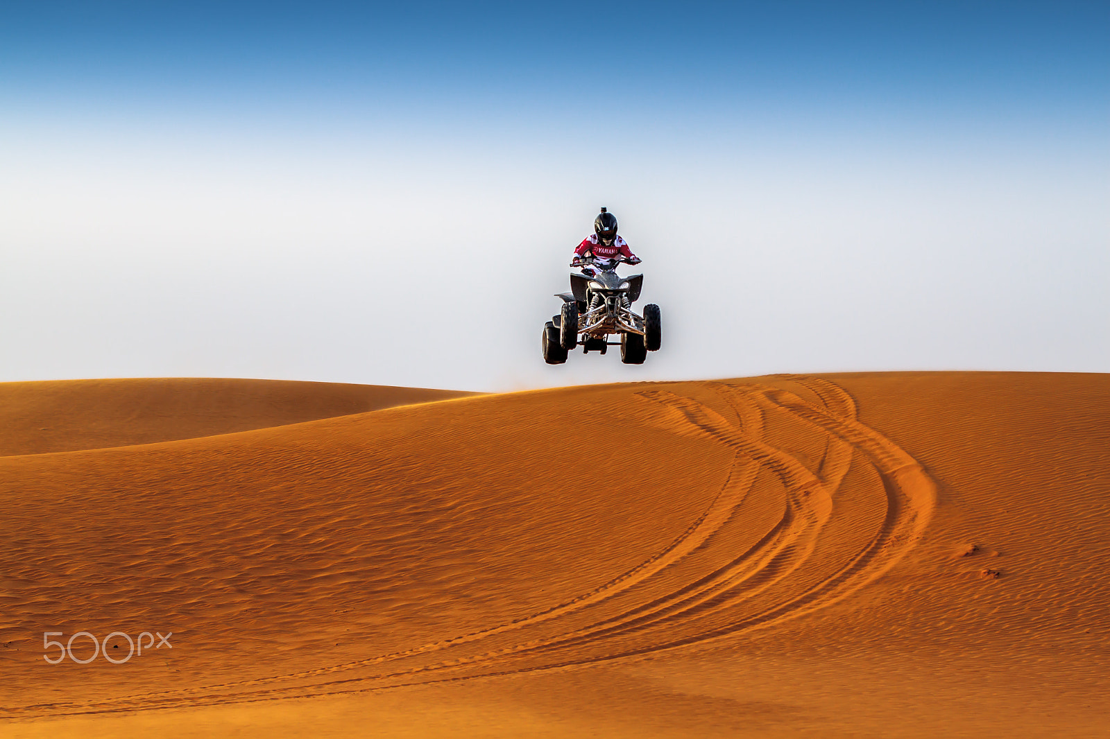 Canon EF 70-200mm F2.8L IS II USM sample photo. Jumping thumama dunes photography