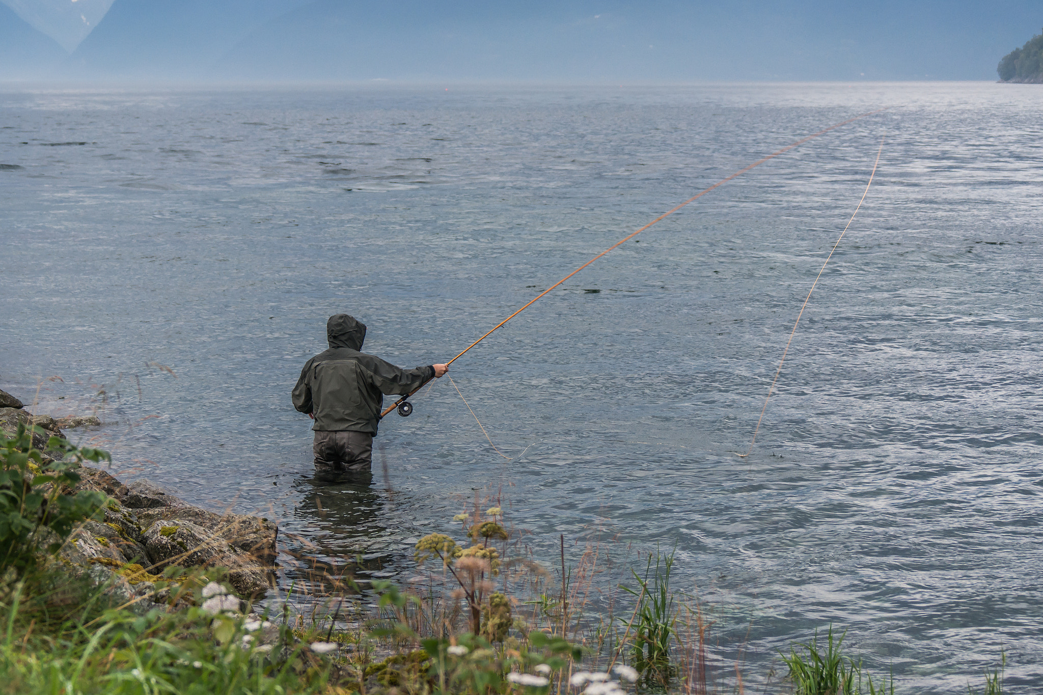 Samsung NX1000 + Samsung NX 50-200mm F4-5.6 ED OIS sample photo. The fisherman photography