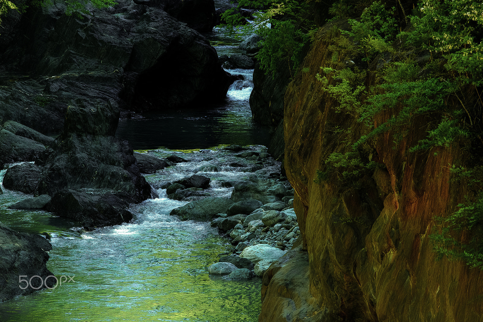 Sigma SD1 sample photo. 映碧流 photography
