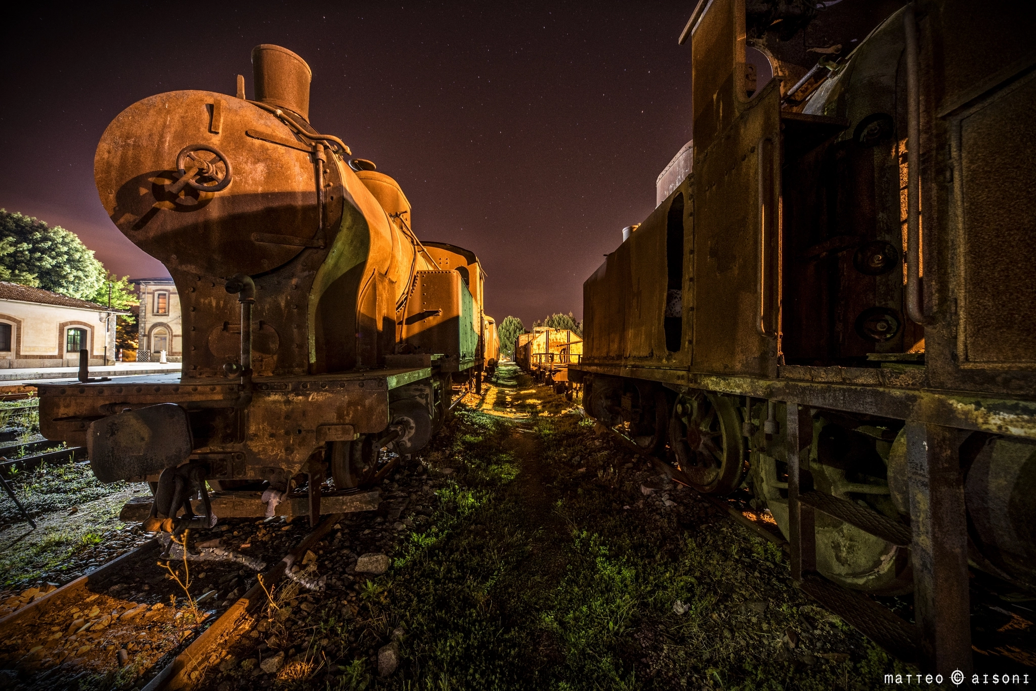 Sigma 12-24mm F4.5-5.6 EX DG Aspherical HSM sample photo. Ghost train photography