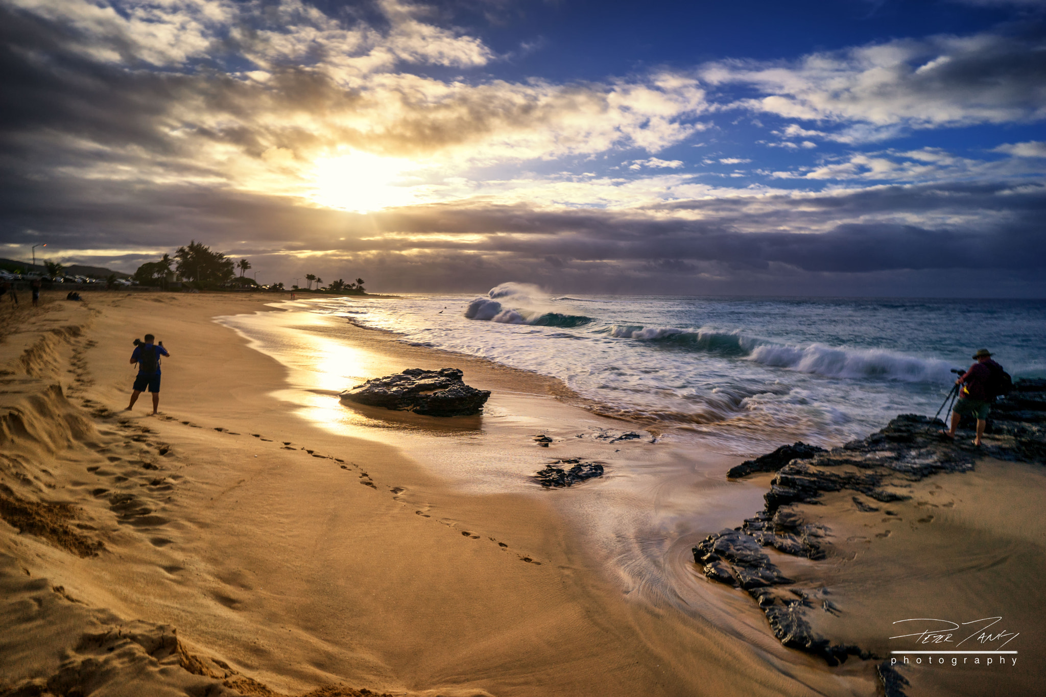 ZEISS Batis 18mm F2.8 sample photo. Sunrise chasers photography