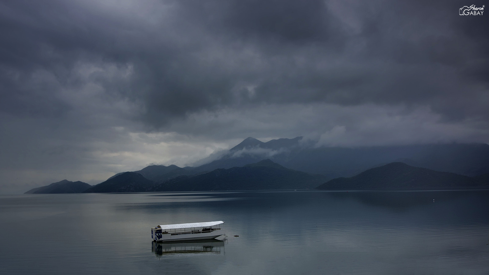 Canon EF-S 17-55mm F2.8 IS USM sample photo. Montenegro in blue photography