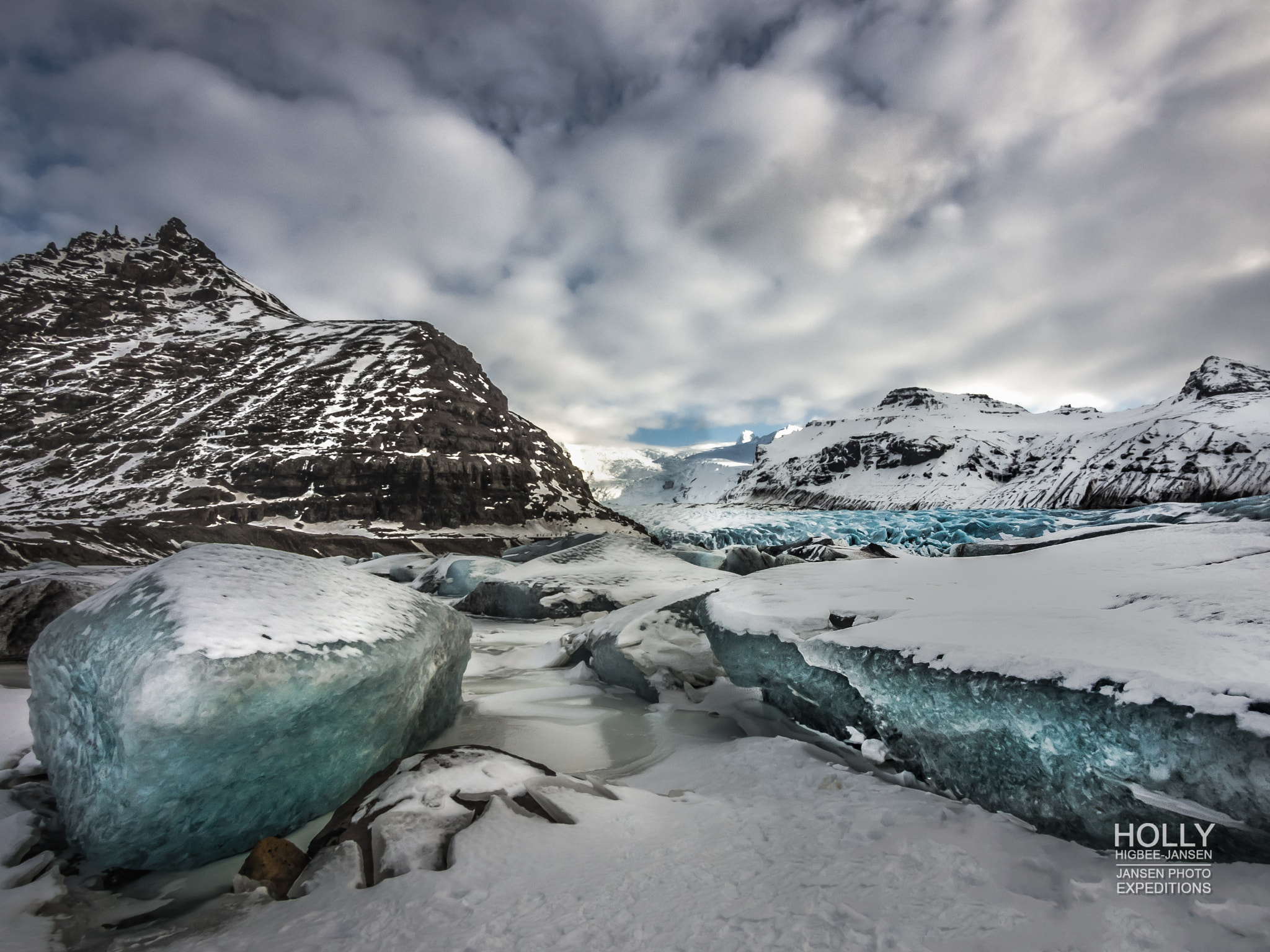 Olympus OM-D E-M5 + Panasonic Lumix G Vario 7-14mm F4 ASPH sample photo. Vatnajökull glacier photography