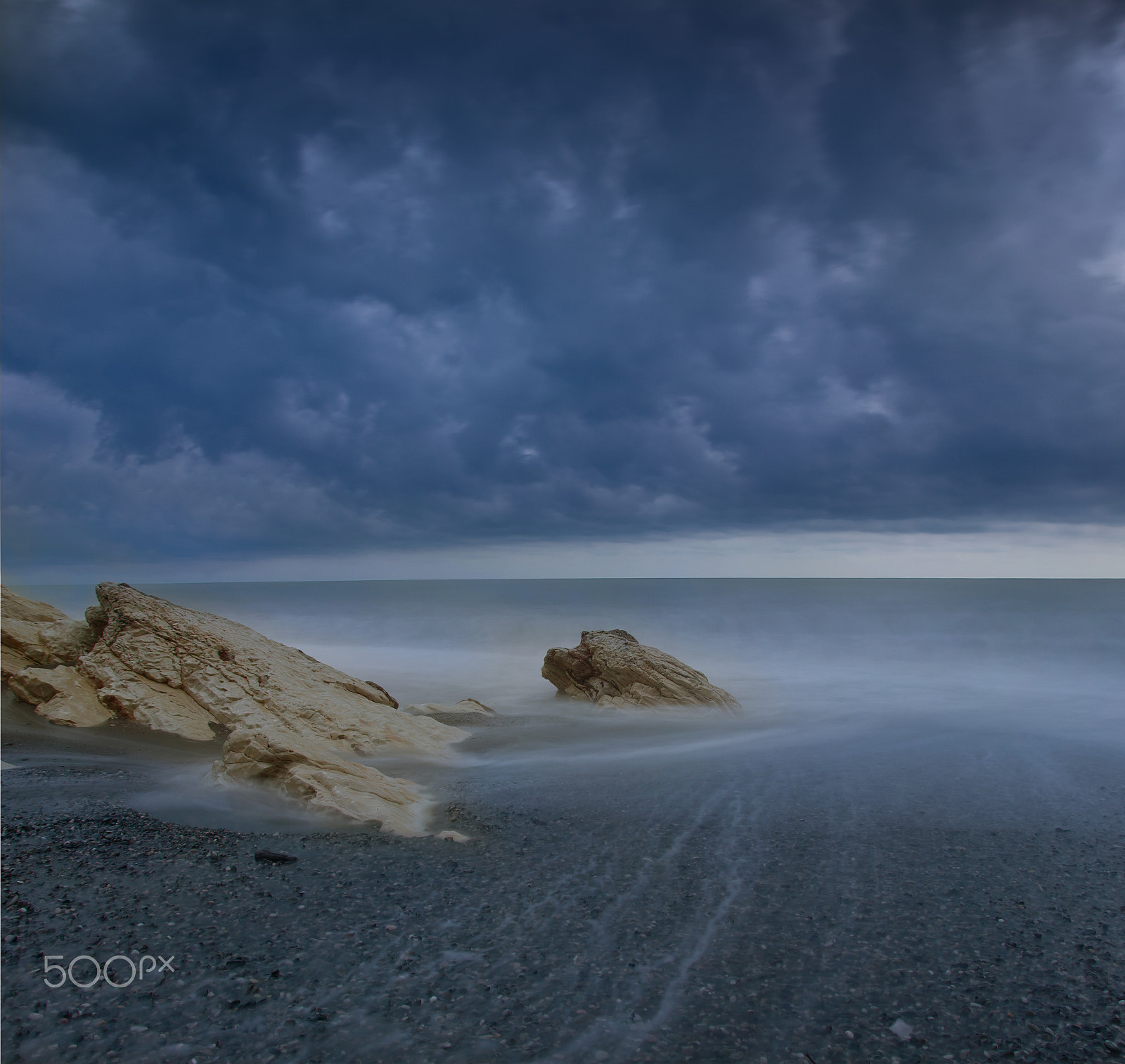 Sigma 17-70mm F2.8-4 DC Macro OS HSM sample photo. The black sea coast photography