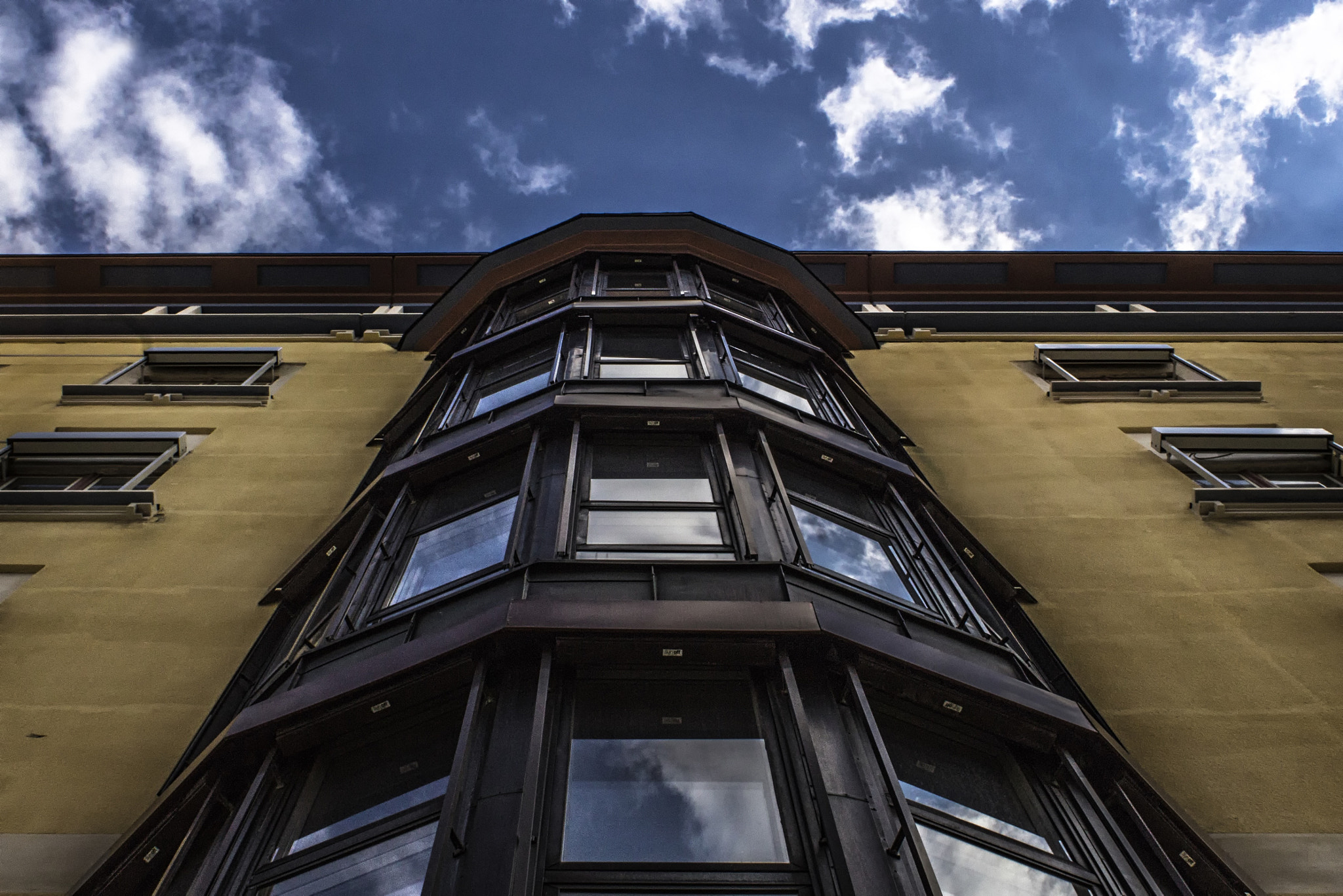 Canon EF 28-80mm f/3.5-5.6 sample photo. Hisingen sky photography