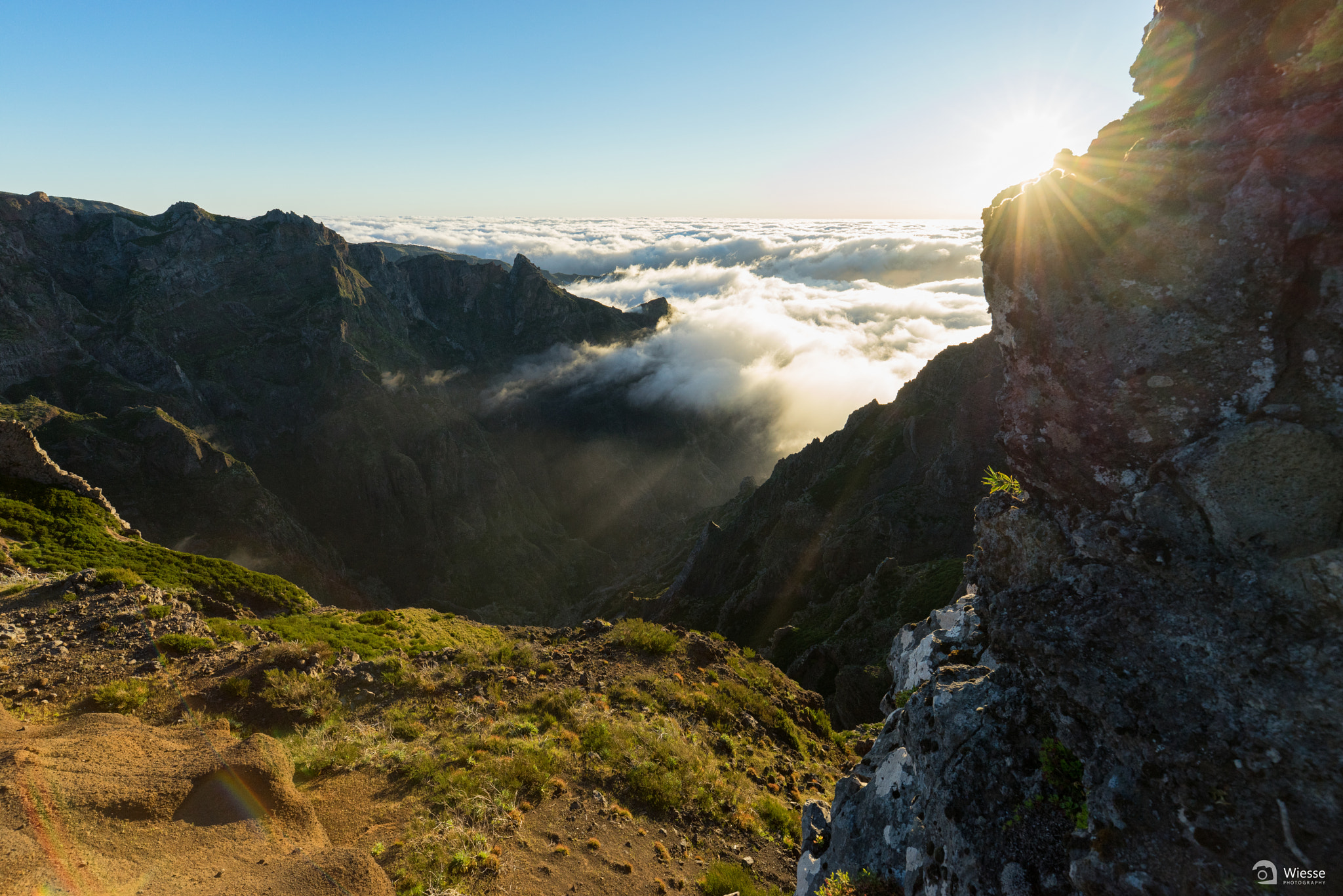 Sony a7R + Sony 70-400mm F4-5.6 G SSM sample photo. Sunrise madeira photography