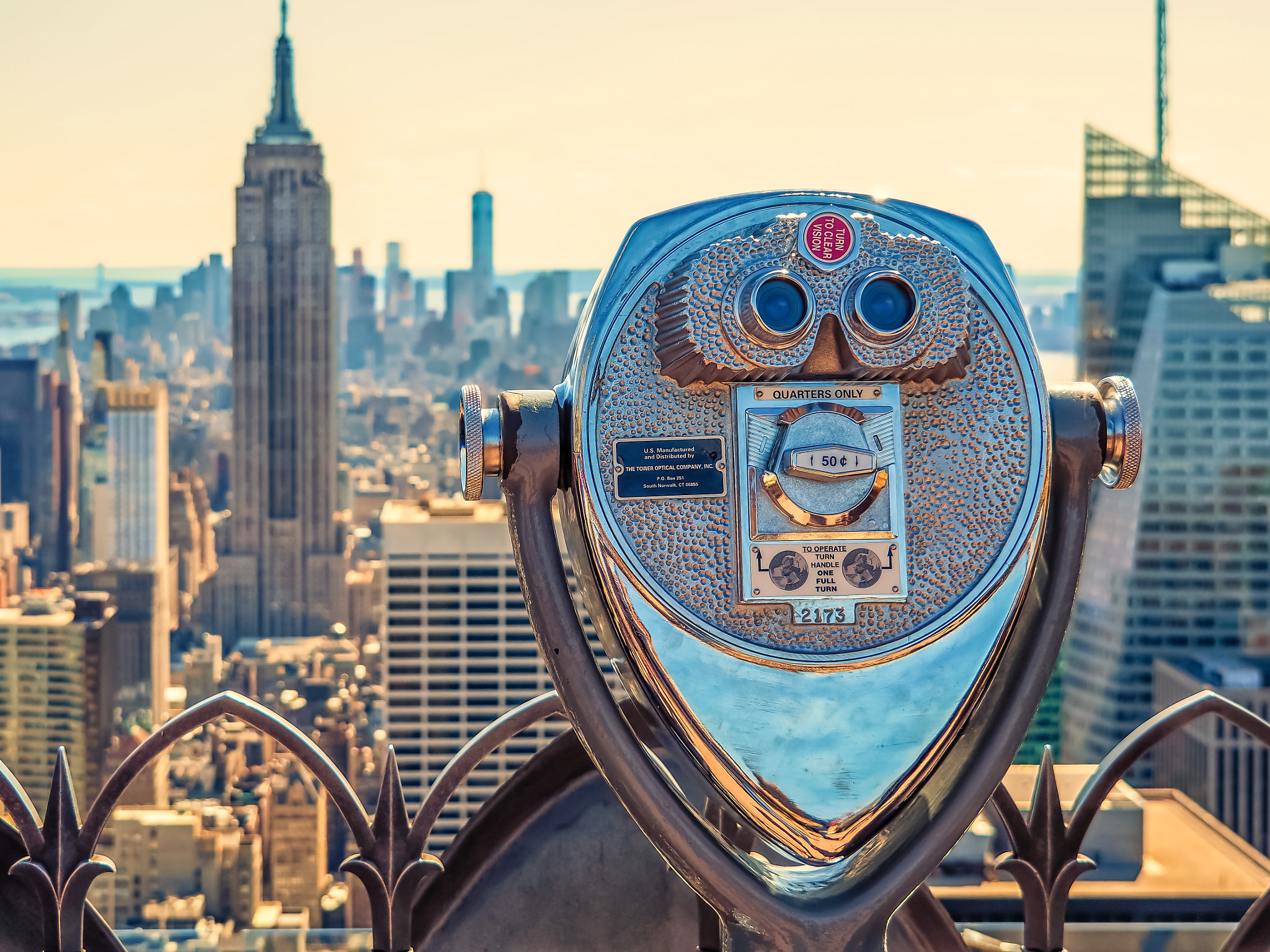 Olympus PEN E-PL7 sample photo. On top of the rock photography