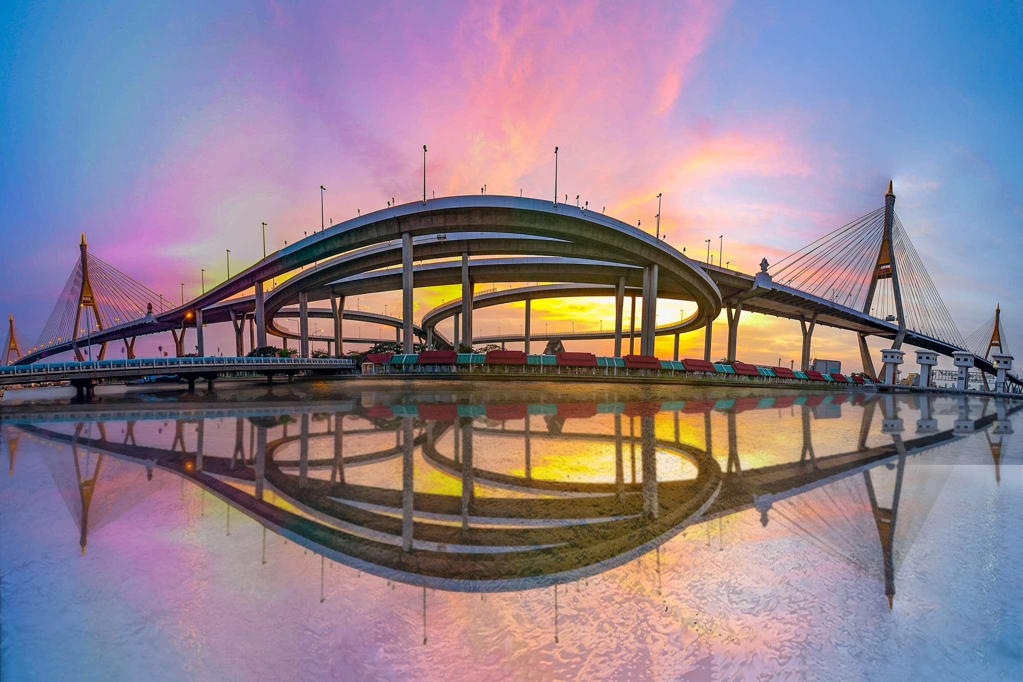 Olympus OM-D E-M5 + Panasonic Lumix G 14mm F2.5 ASPH sample photo. Bhumibol bridge photography