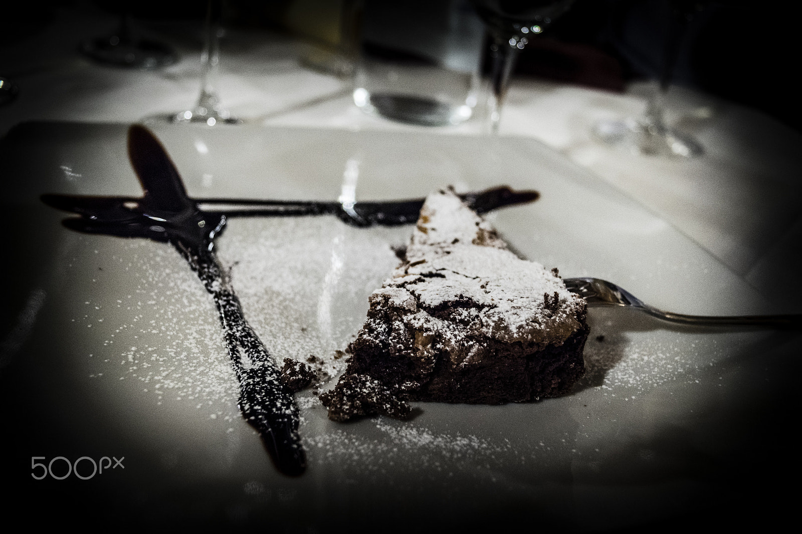 Sony SLT-A68 sample photo. Evening cake photography