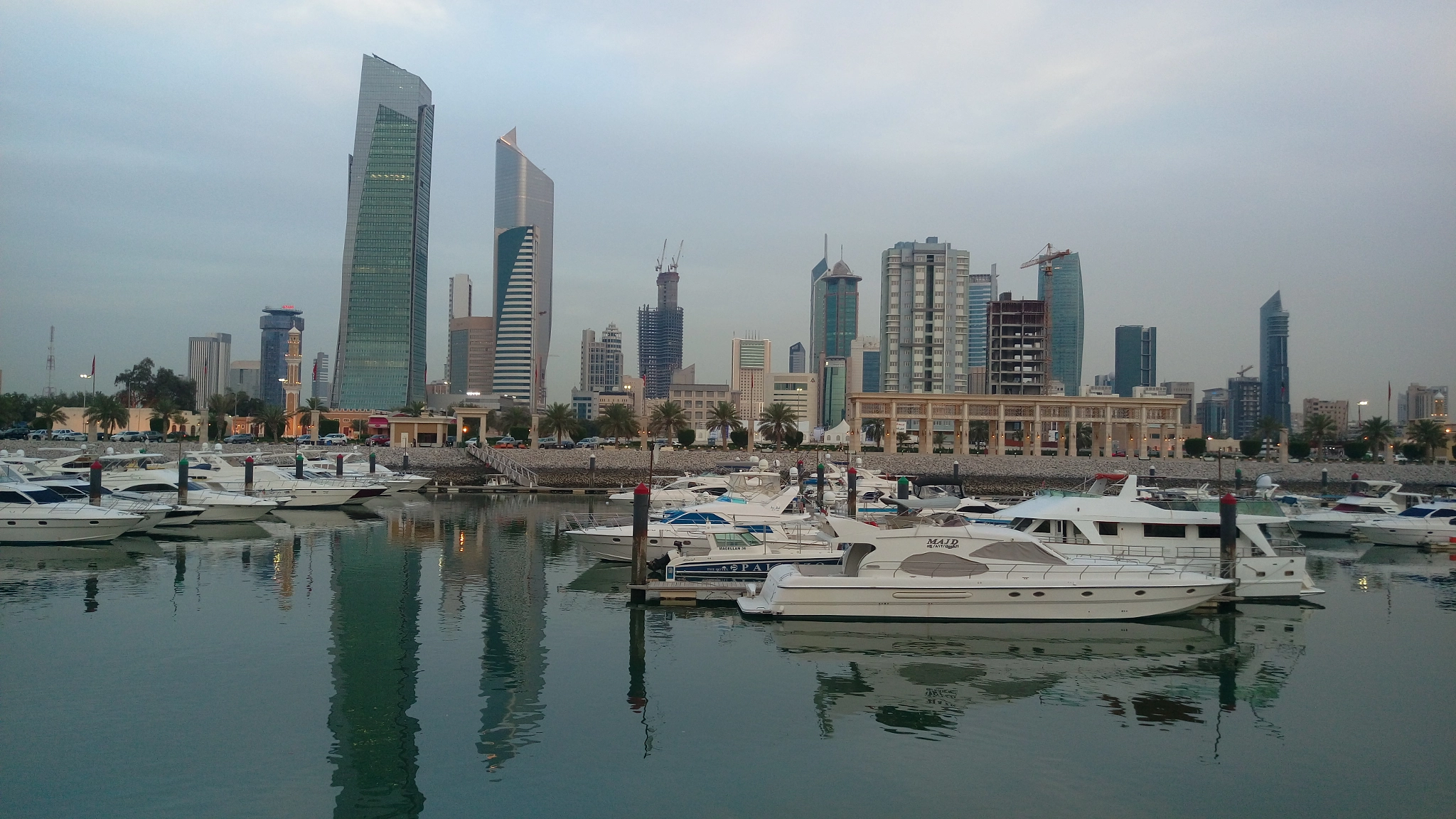 HTC ONE M9PLUS sample photo. Kuwait photography