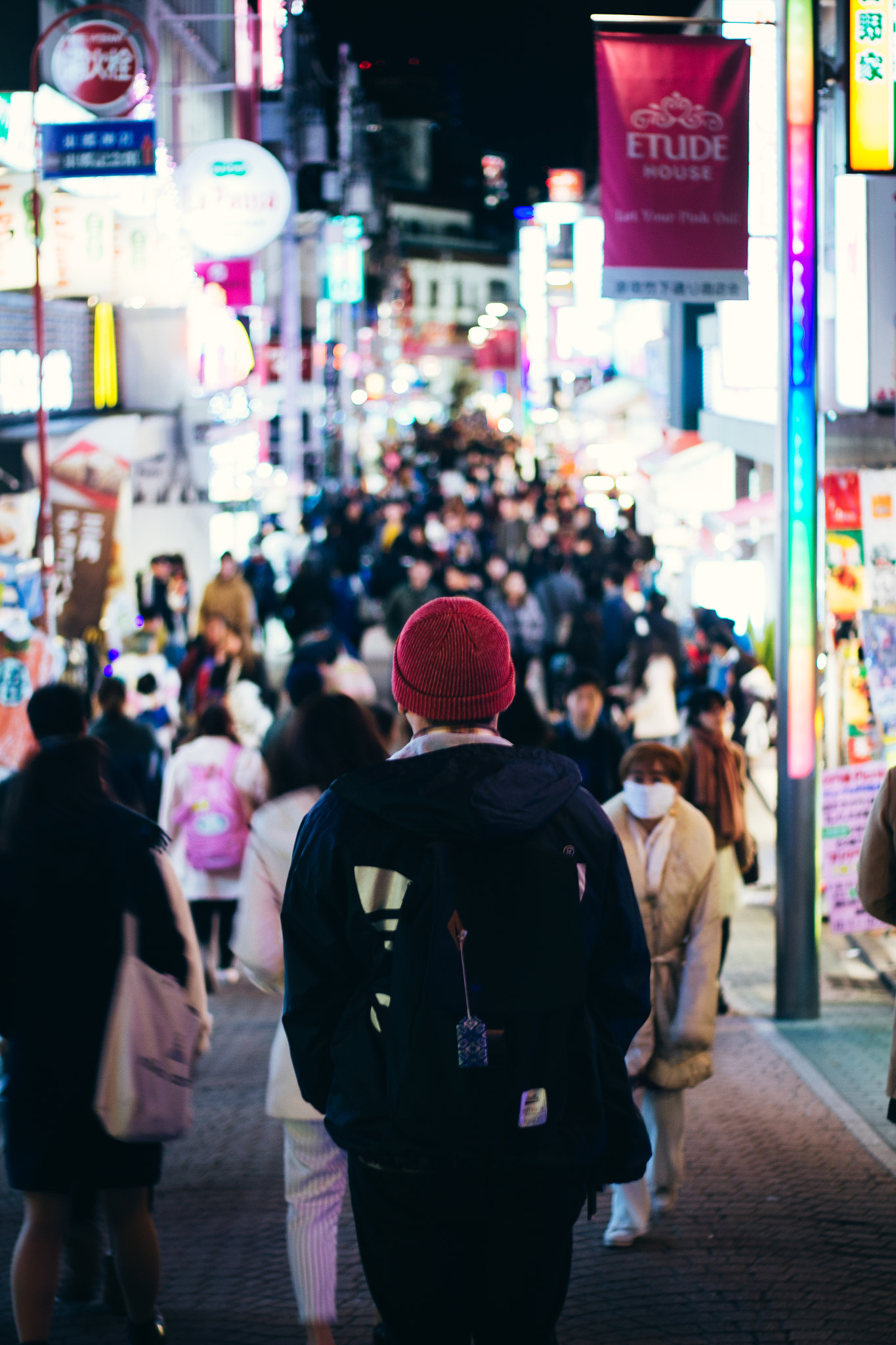 Canon EOS 600D (Rebel EOS T3i / EOS Kiss X5) + Canon EF 50mm F1.8 II sample photo. Cruising harajuku photography