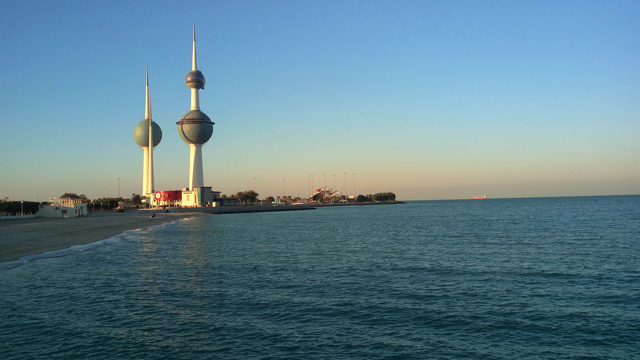 HTC ONE M9PLUS sample photo. Kuwait towers photography