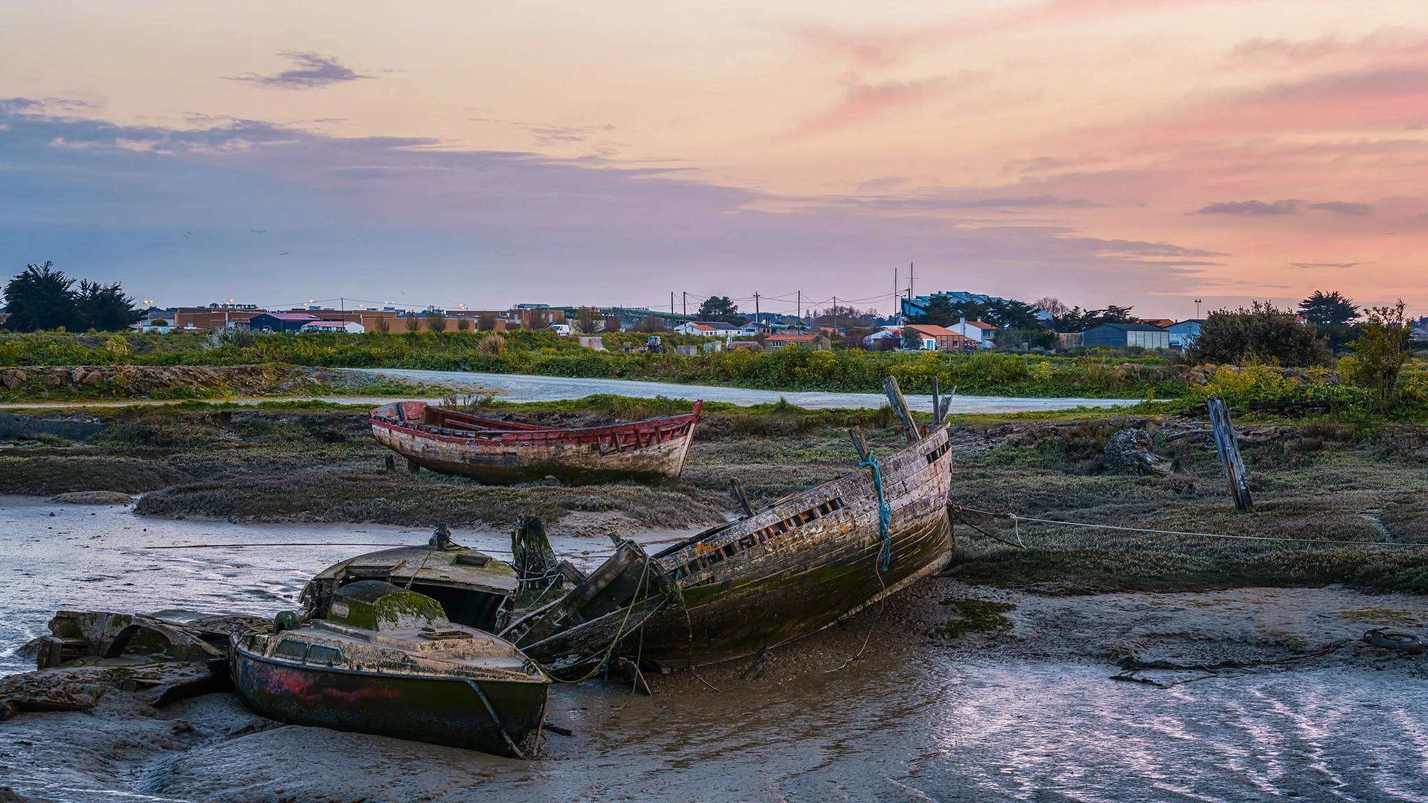 Sony a7R II + Canon EF 70-200mm F4L USM sample photo. The atlantic forgets the boats. photography