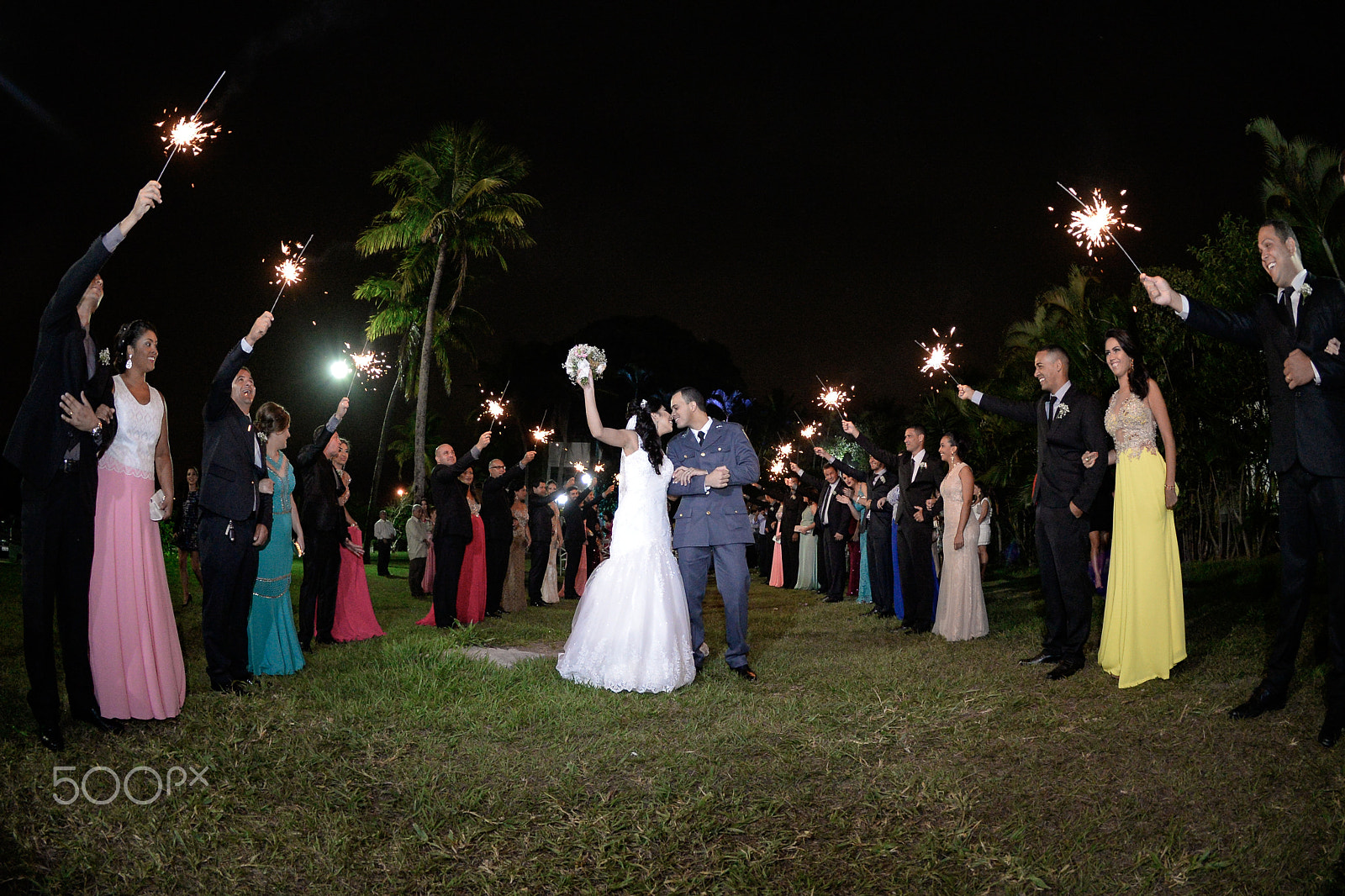 Nikon D610 + Sigma 10mm F2.8 EX DC HSM Diagonal Fisheye sample photo. Wedding photography