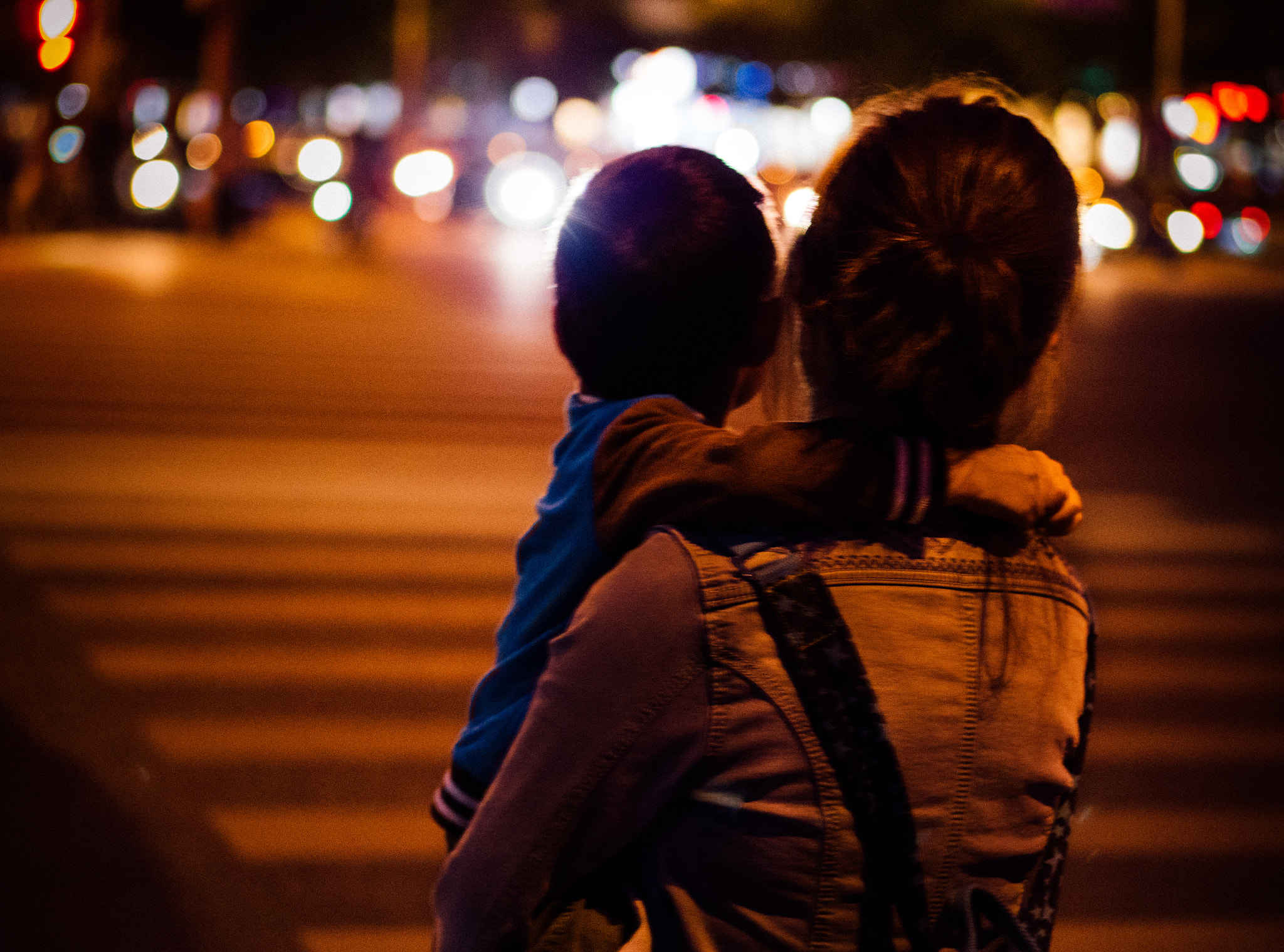 Panasonic Lumix G 42.5mm F1.7 ASPH Power OIS sample photo. Mother and son photography