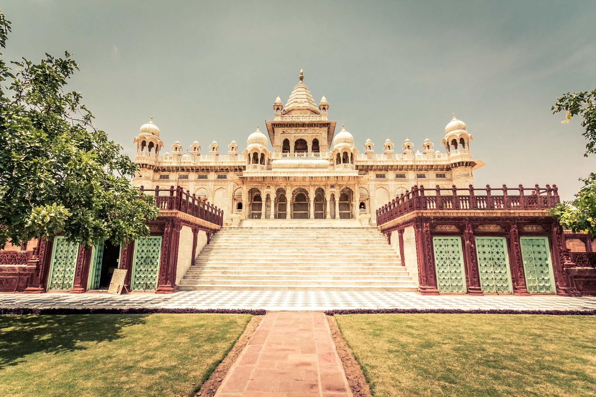 Canon EF-S 10-22mm F3.5-4.5 USM sample photo. Jaswant thada, jodhpur, rajasthan (india) photography