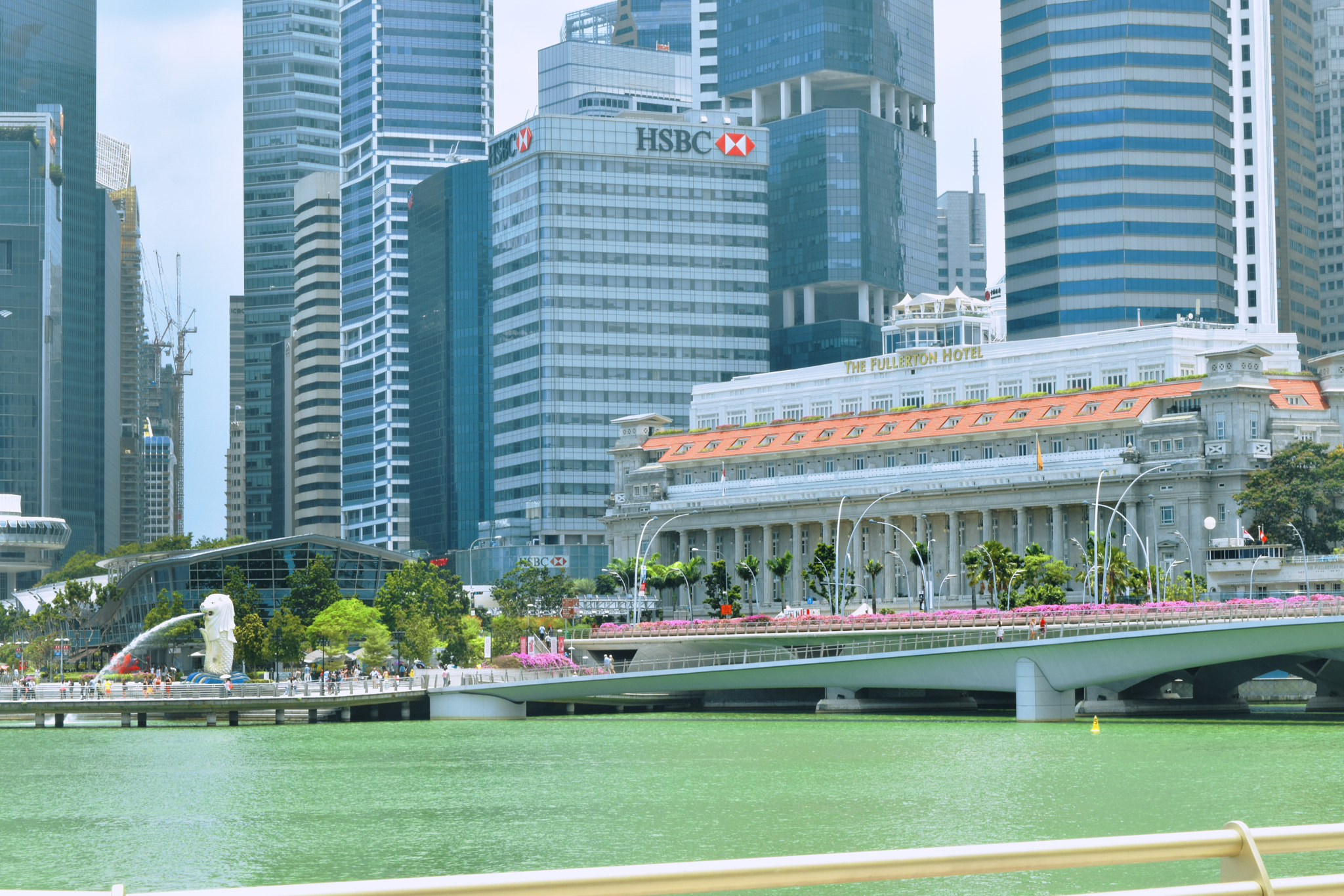 Nikon AF-Nikkor 80-200mm F2.8D ED sample photo. Fullerton hotel singapore photography