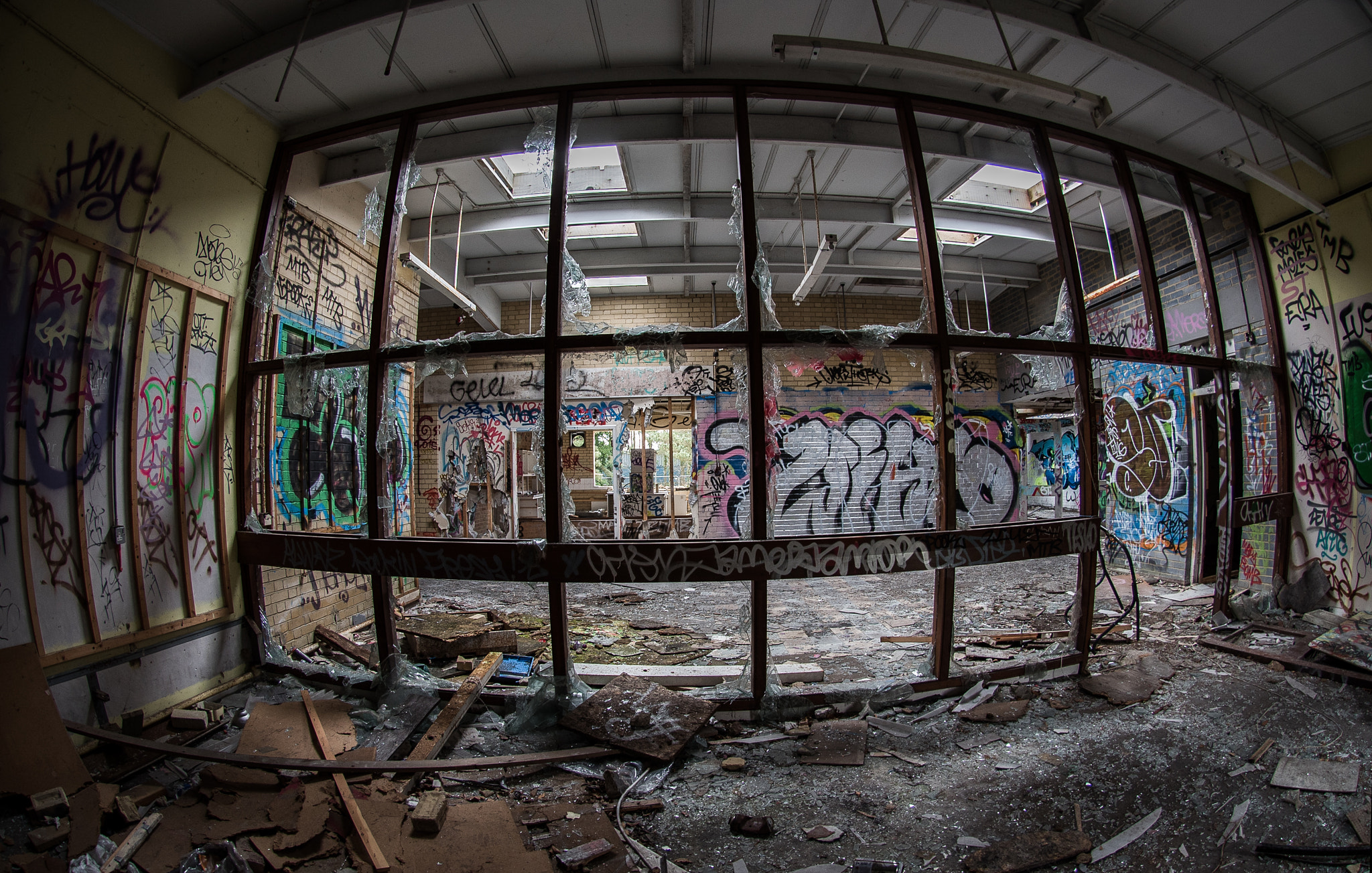 Nikon AF DX Fisheye-Nikkor 10.5mm F2.8G ED sample photo. Asylum fish eye photography