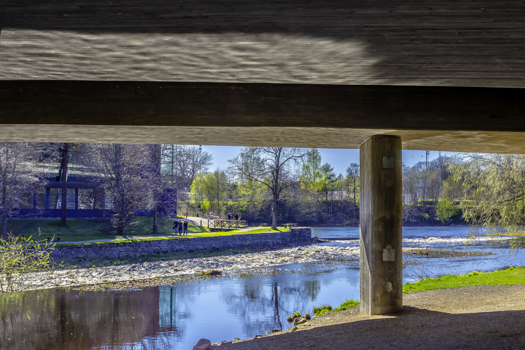 AF Zoom-Nikkor 28-85mm f/3.5-4.5 sample photo. Hdr under the bridge. photography