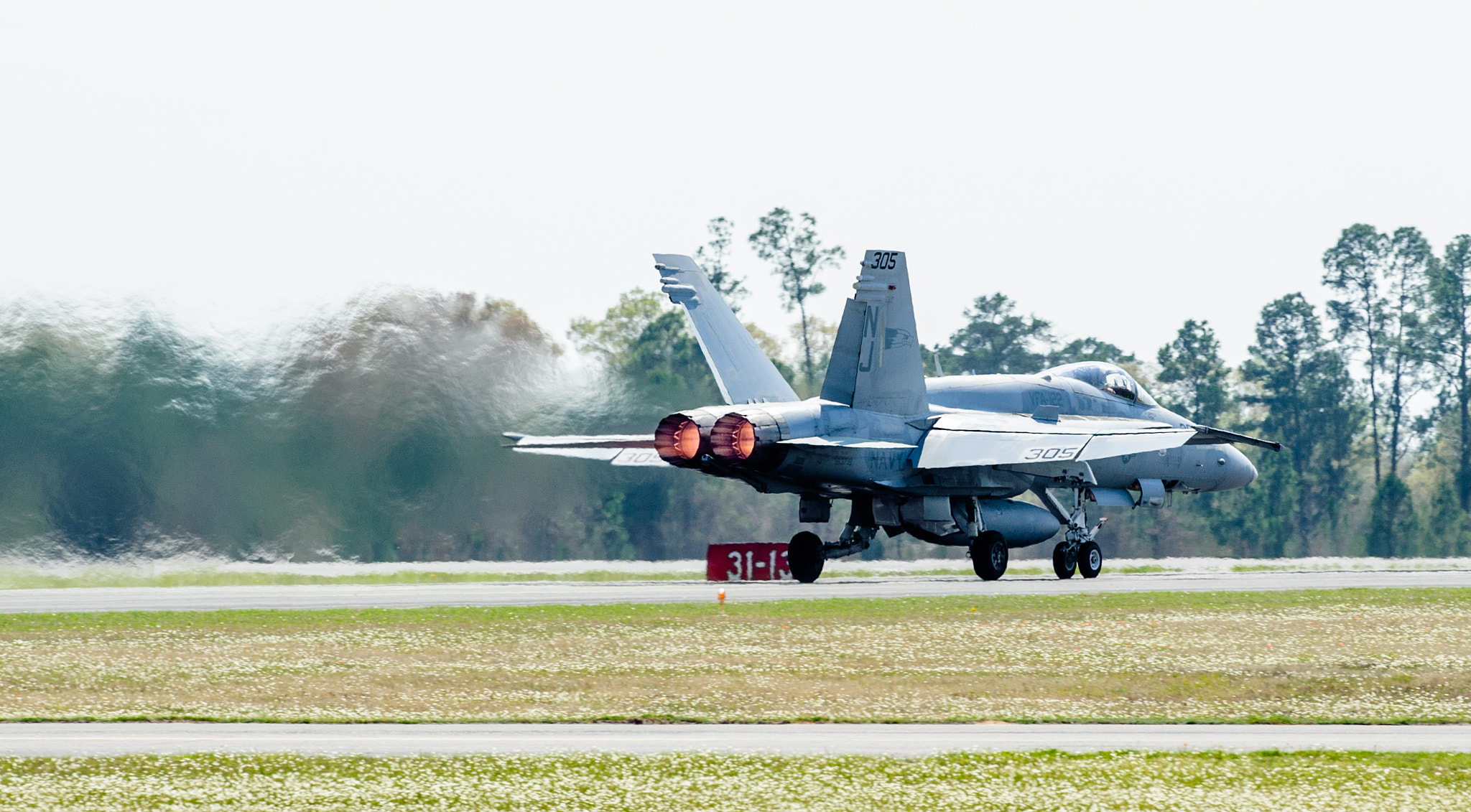 Nikon AF-S Nikkor 300mm F2.8G ED VR II sample photo. F18 afterburners photography