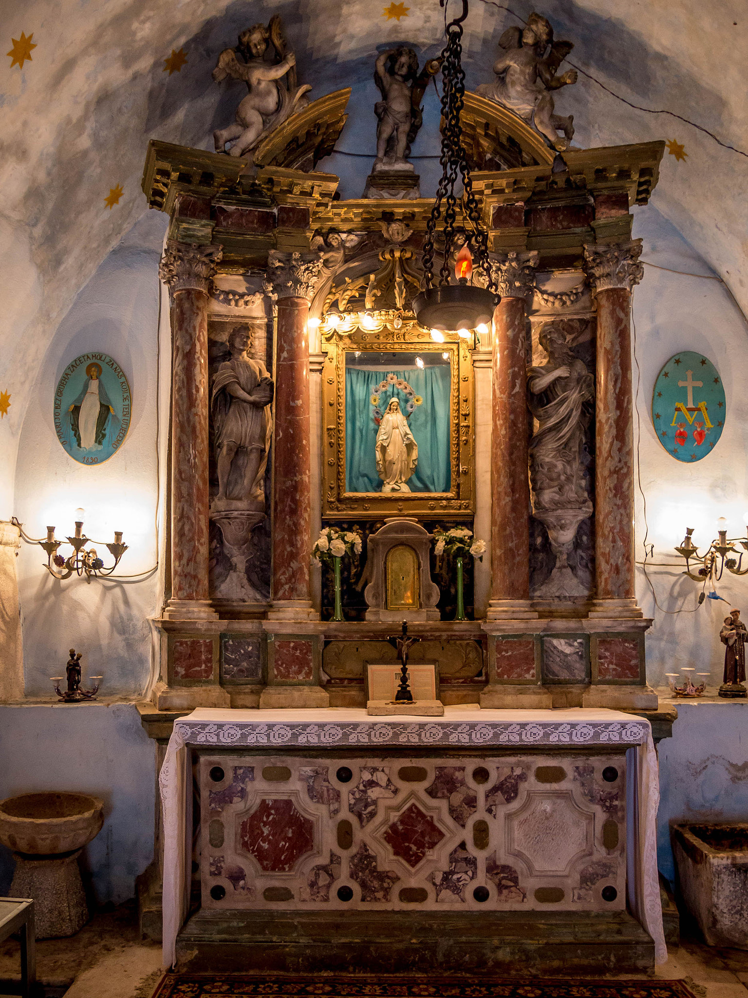 Panasonic Lumix DMC-GH3 sample photo. Church of lady of remedy photography