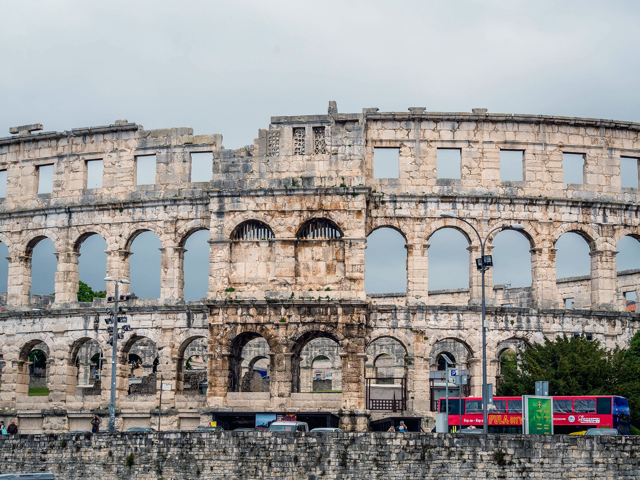 Panasonic Lumix DMC-GH3 sample photo. Coleseum at pula photography