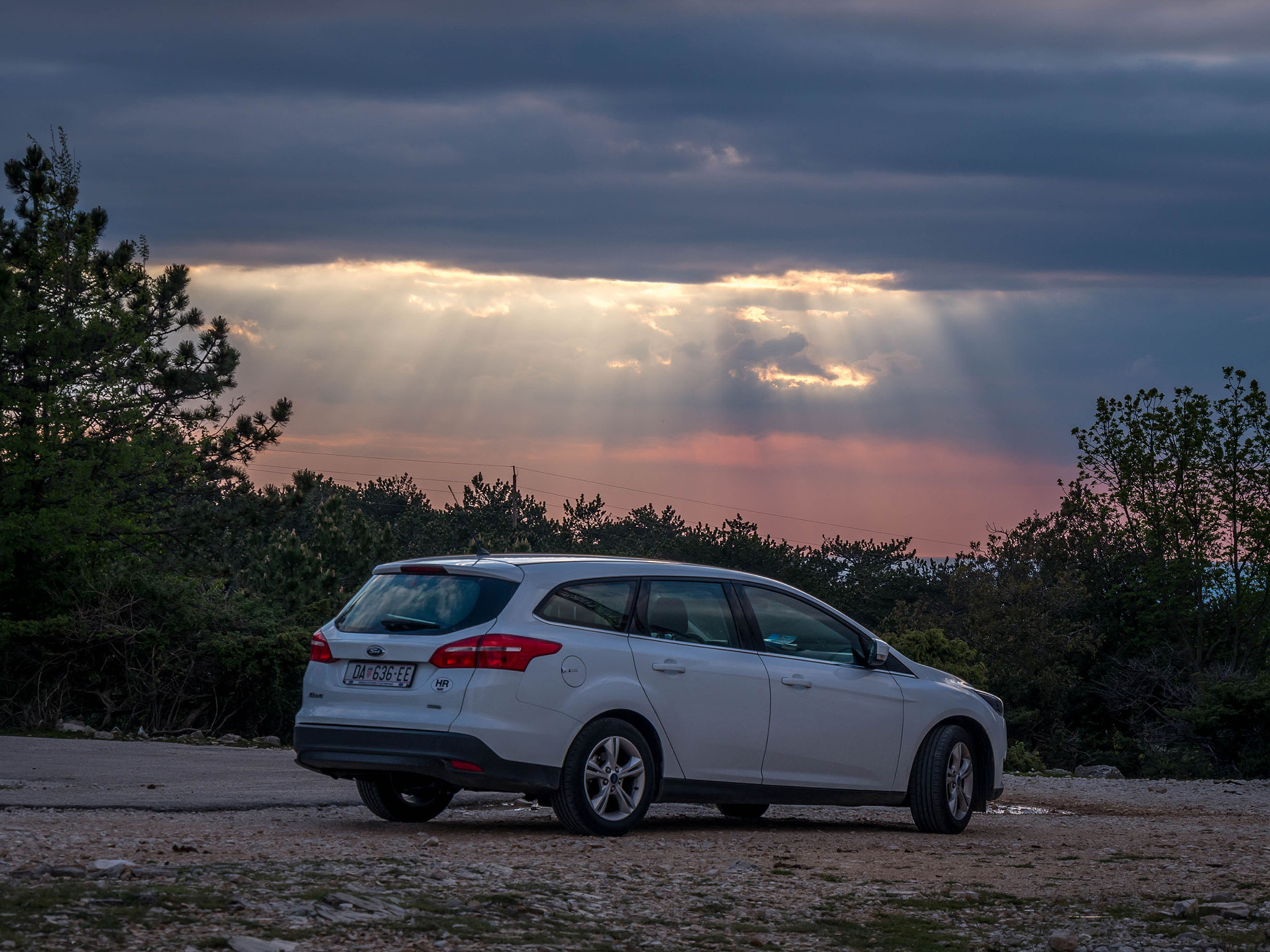 Panasonic Lumix DMC-GH3 sample photo. Ford focus commercial photography